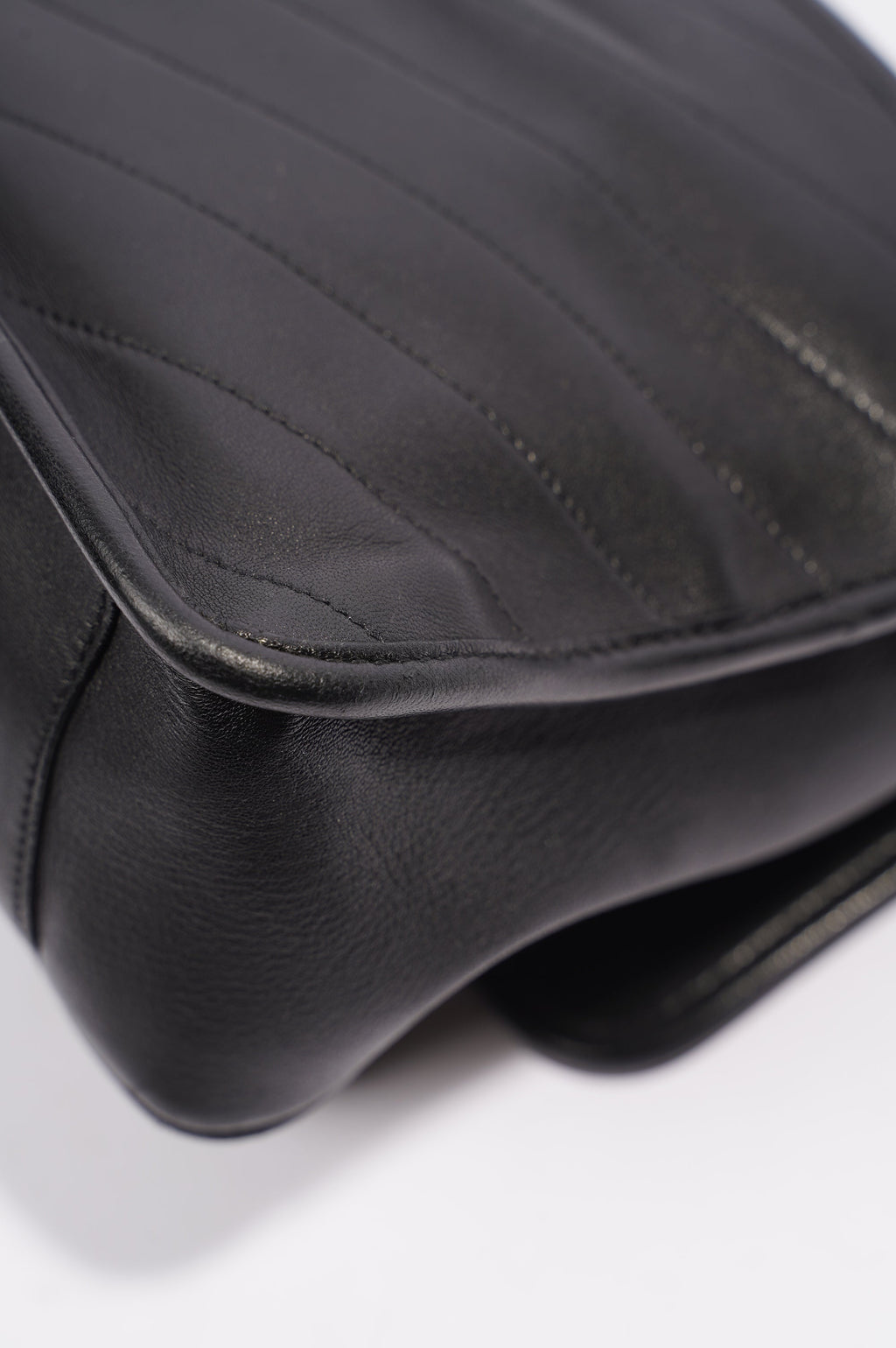 Saint Laurent Niki Chain Bag Black Lambskin Leather Medium