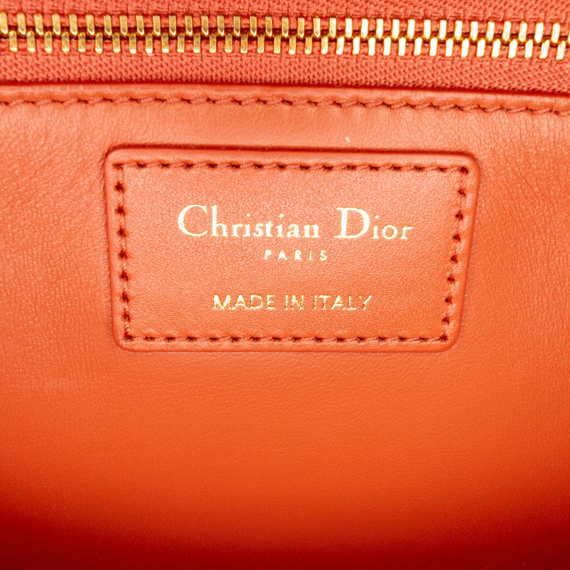 Dior 30 Montaigne Flap Bag (SHG-nuvEJ2)