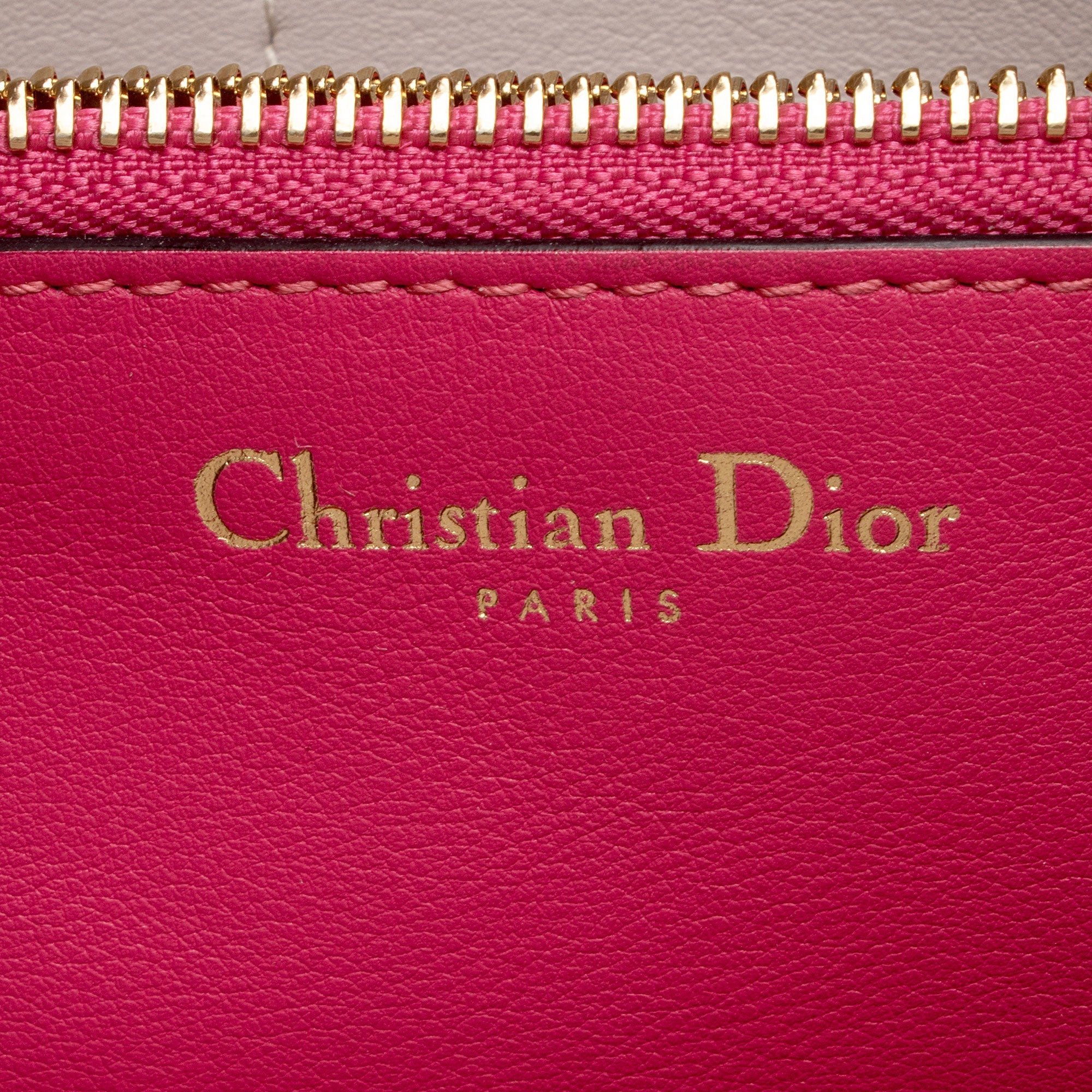 Dior Calfskin Diorissimo Medium Tote (SHF-8DRXfS)
