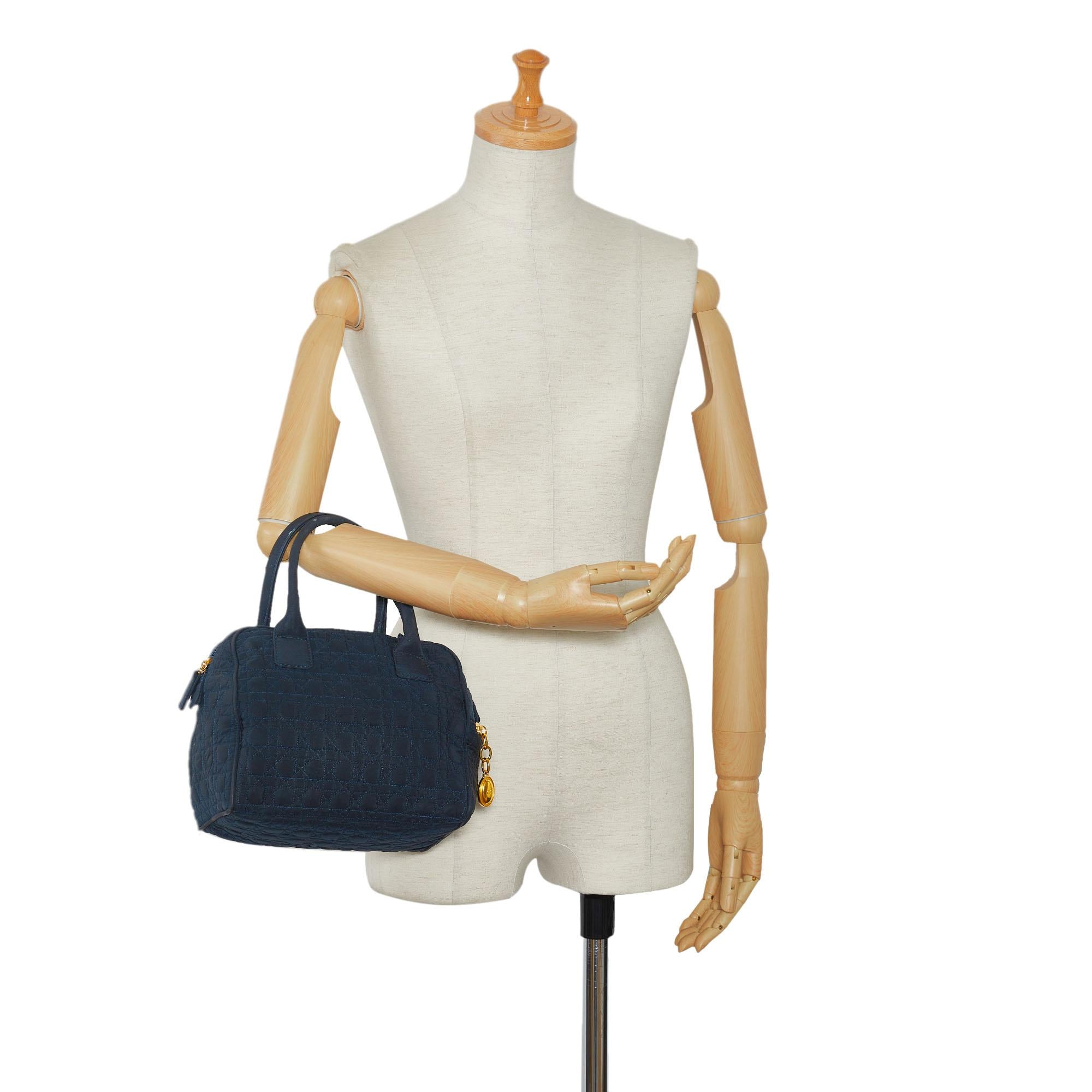 Dior Cannage Nylon Handbag (SHG-tl0AGD)
