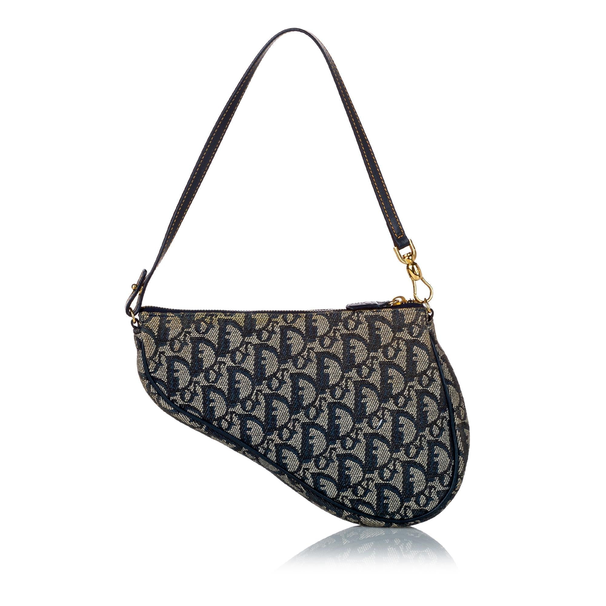 Dior Dior Oblique Canvas Saddle (SHG-28978)