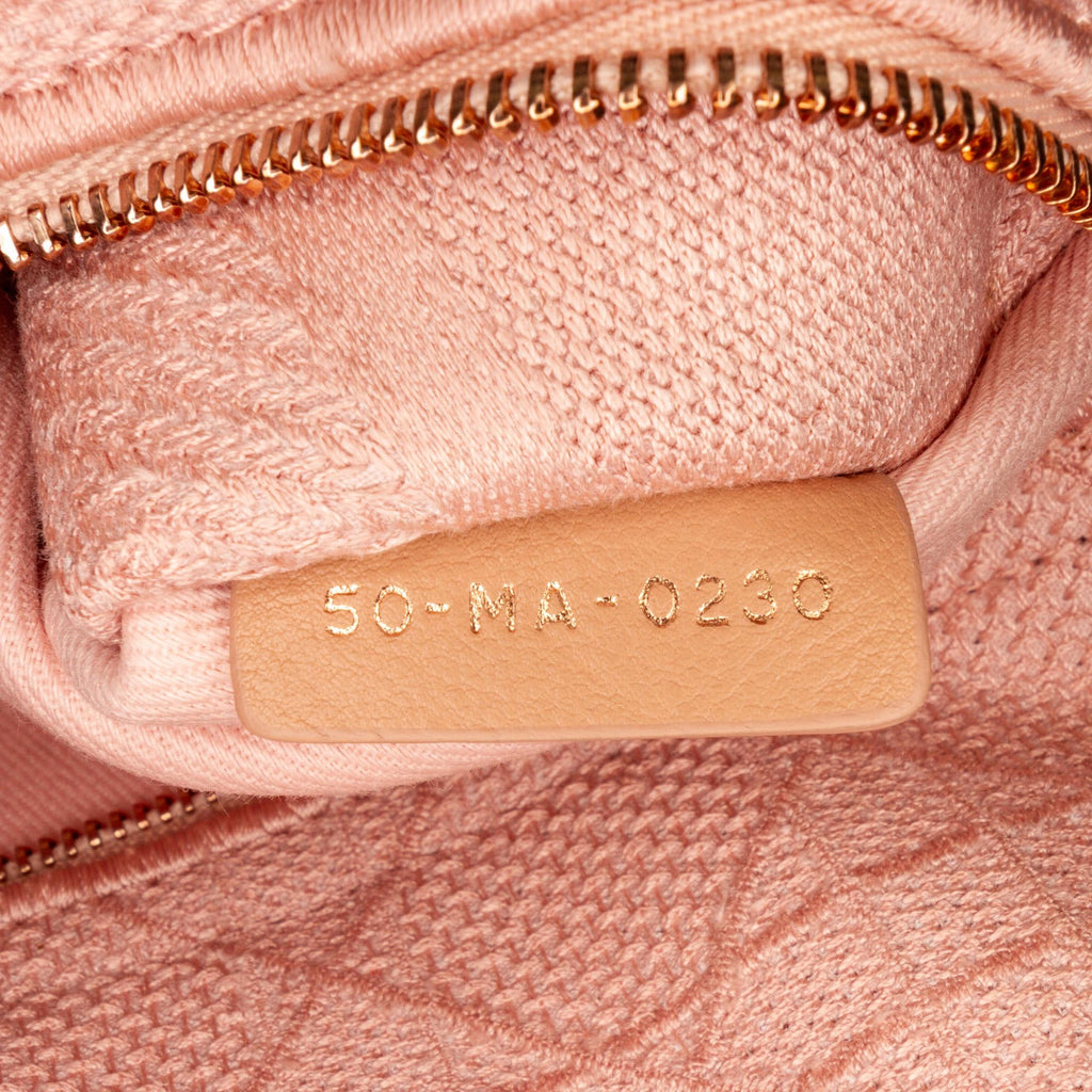 Dior Medium Cannage Lady D-Lite (SHG-d6xnhQ)