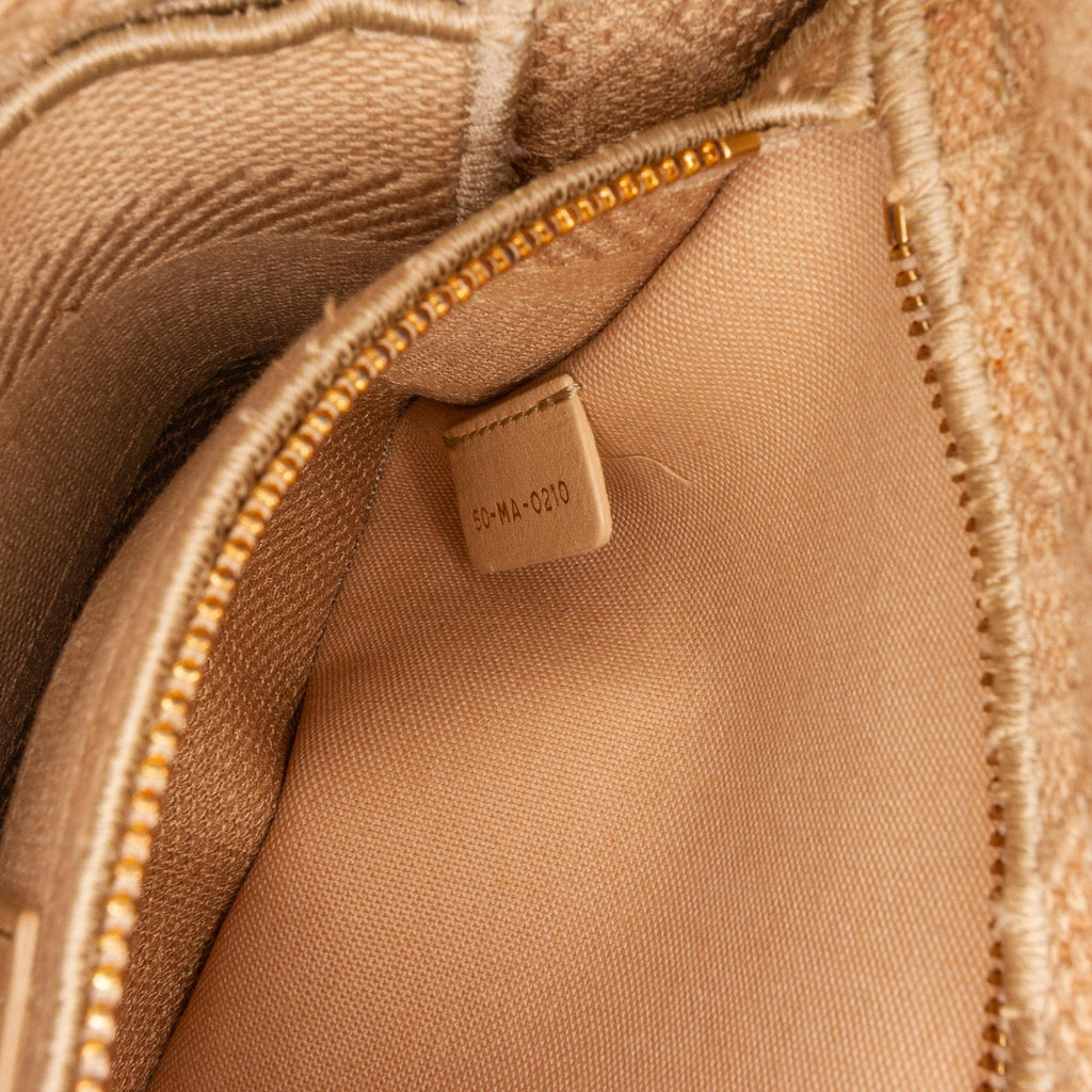 Dior Medium Cannage Lady D-Lite (SHG-Hk0EaN)