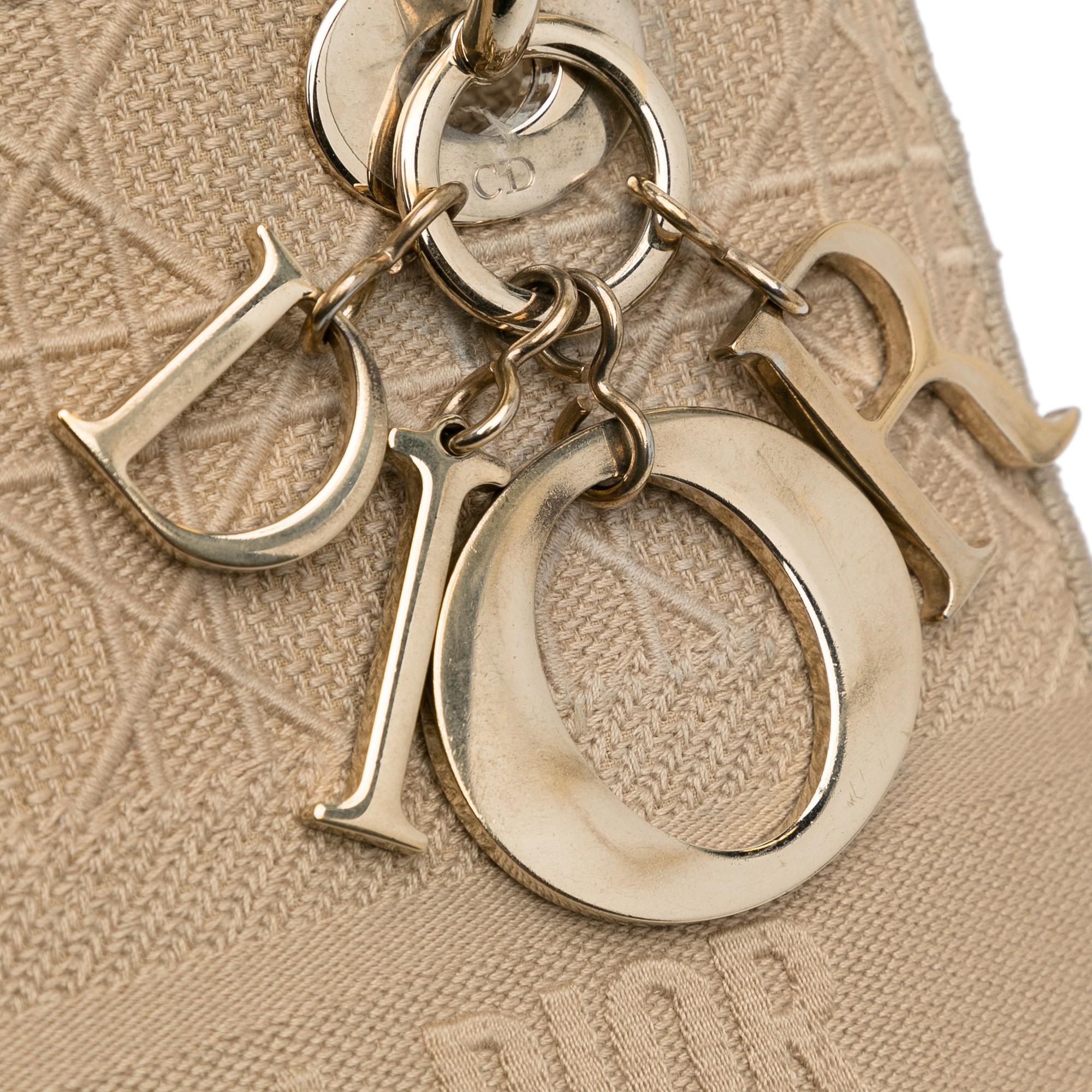 Dior Medium Cannage Lady D-Lite (SHG-Hk0EaN)