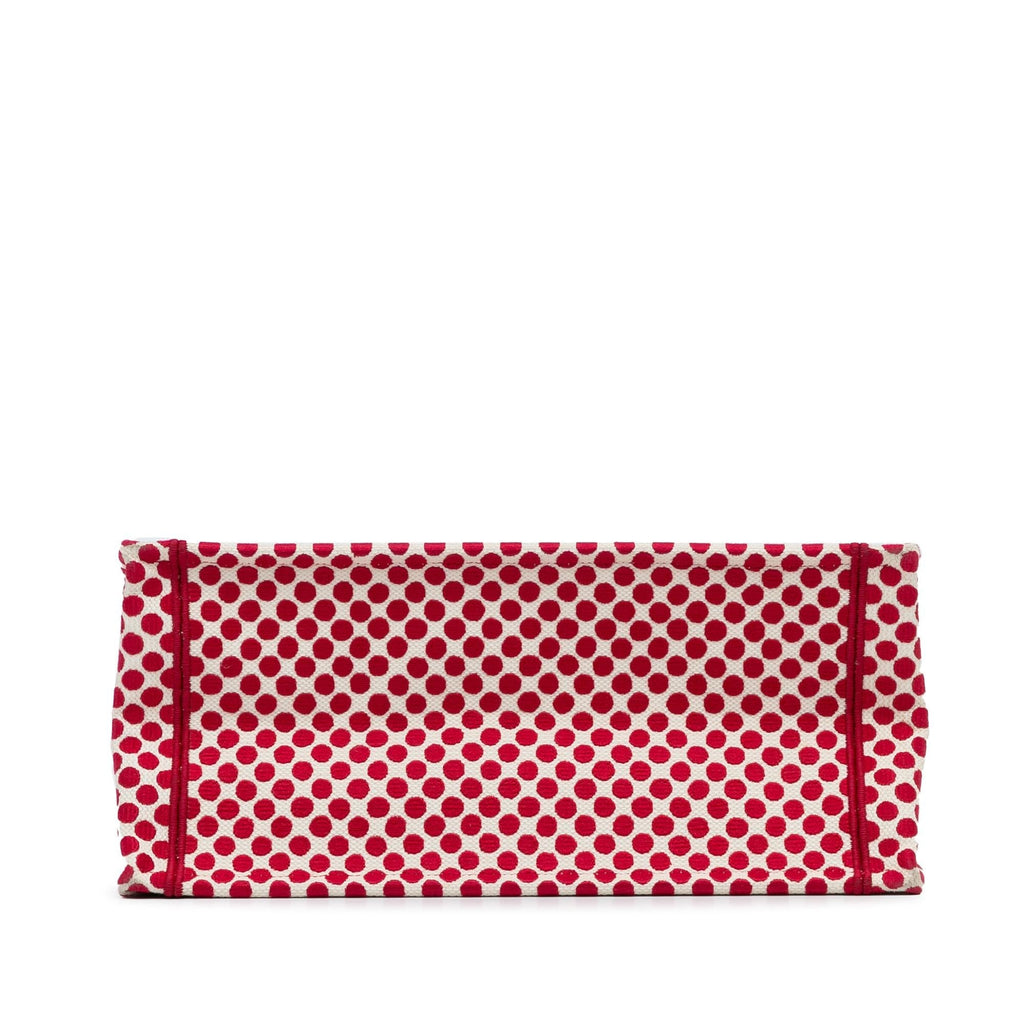 Dior Medium Dioramour Book Tote (SHG-XAZY2E)