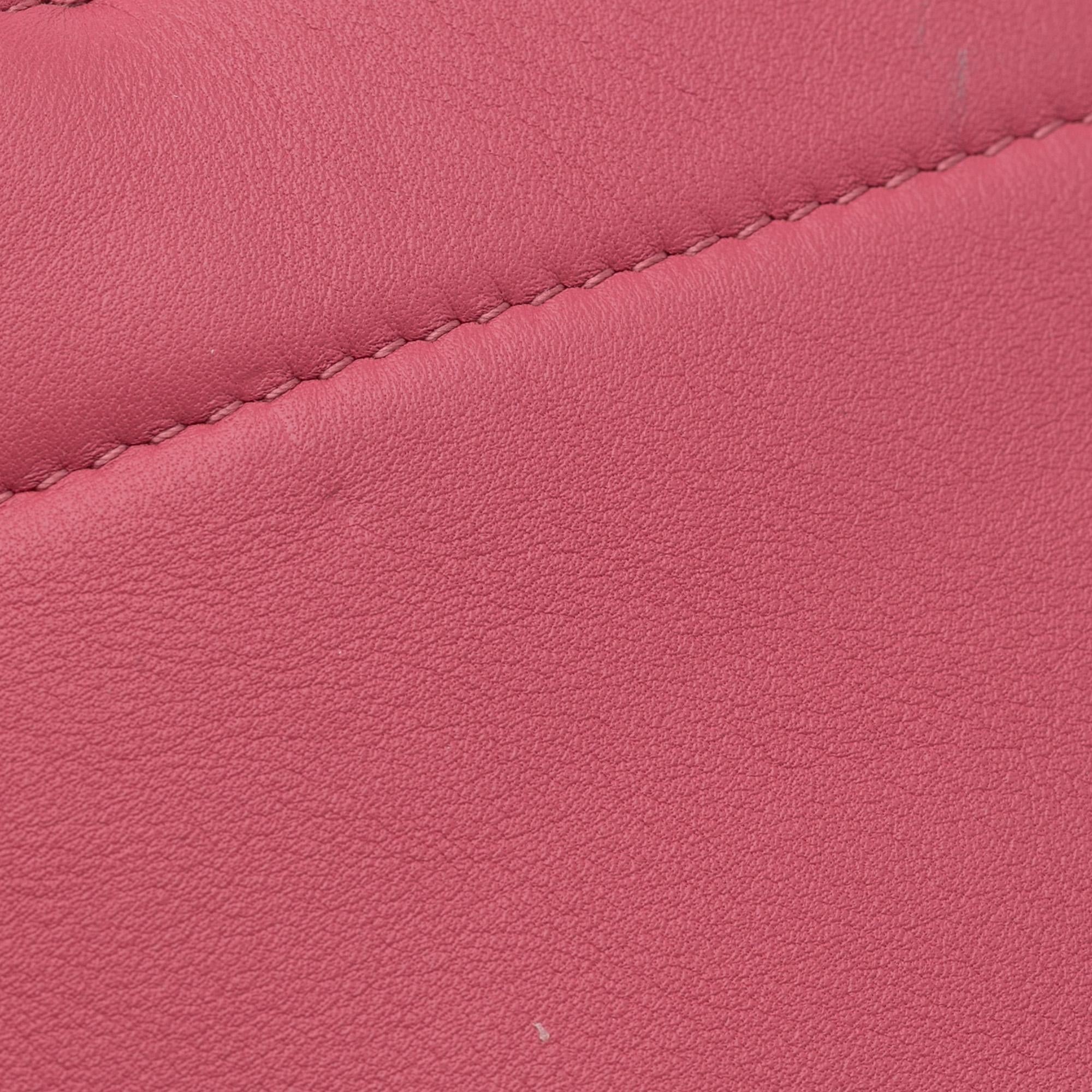 Dior Medium Embossed Book Tote (SHG-btRoK8)