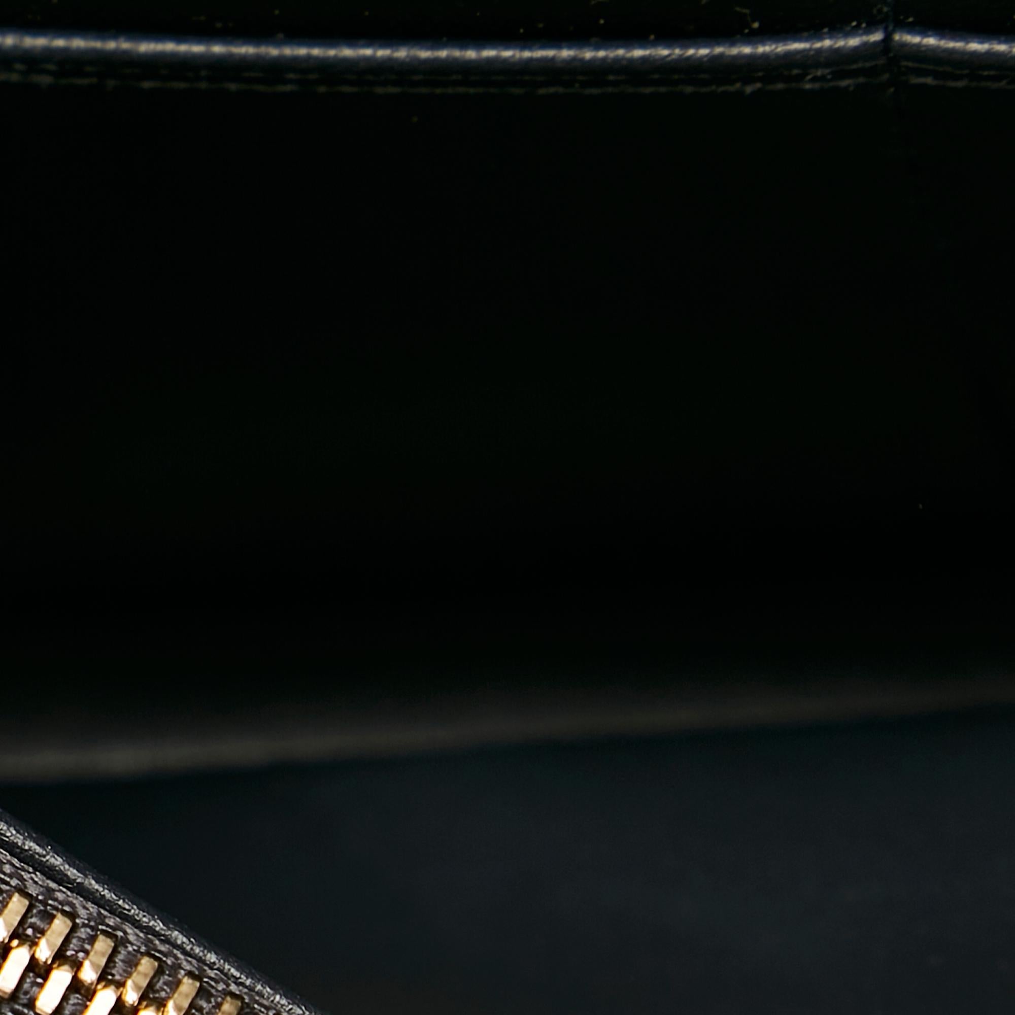 Dior Medium Micro-Cannage Diorama Shoulder Bag (SHG-25948)