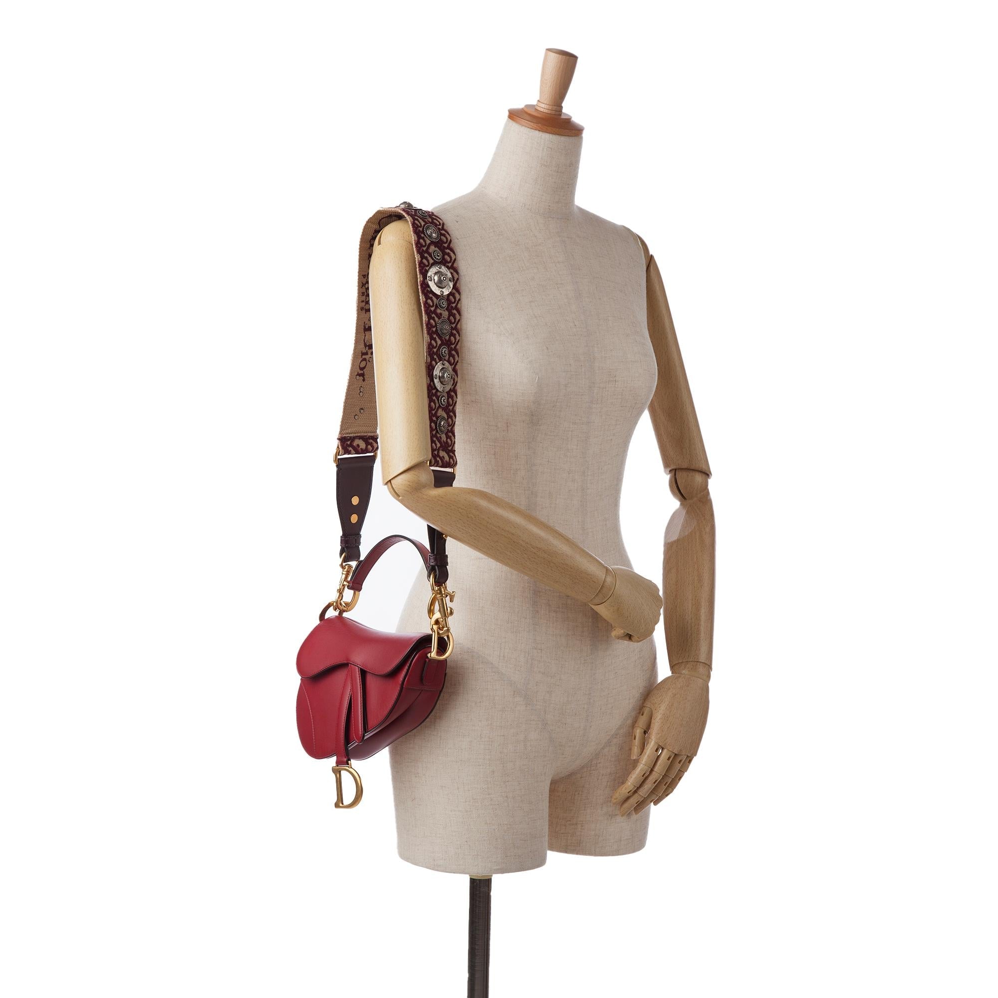 Dior Mini Leather Saddle Bag (SHG-1hjBOQ)
