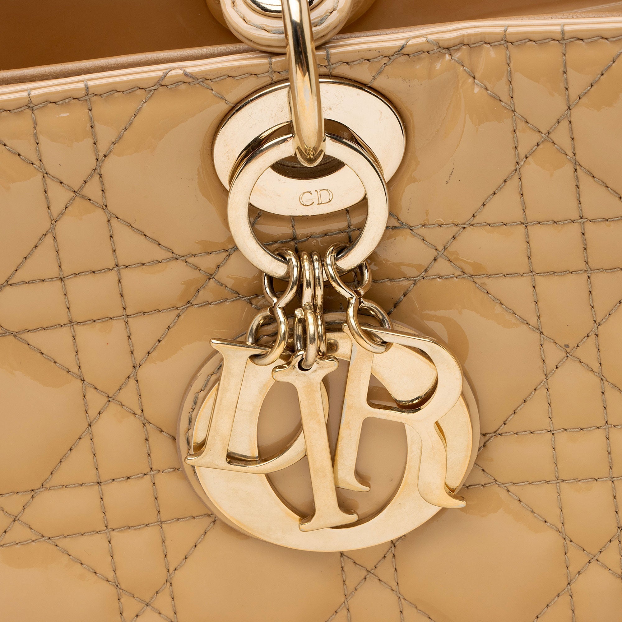 Dior Patent Leather Lady Dior Large Tote (SHF-EZ4EwJ)