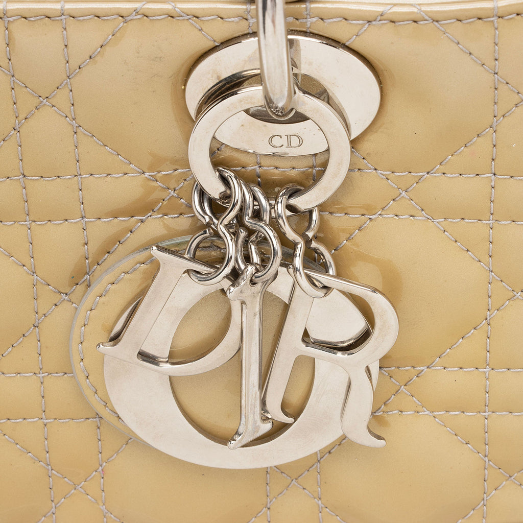 Dior Patent Leather Lady Dior Medium Tote (SHF-595Avu)