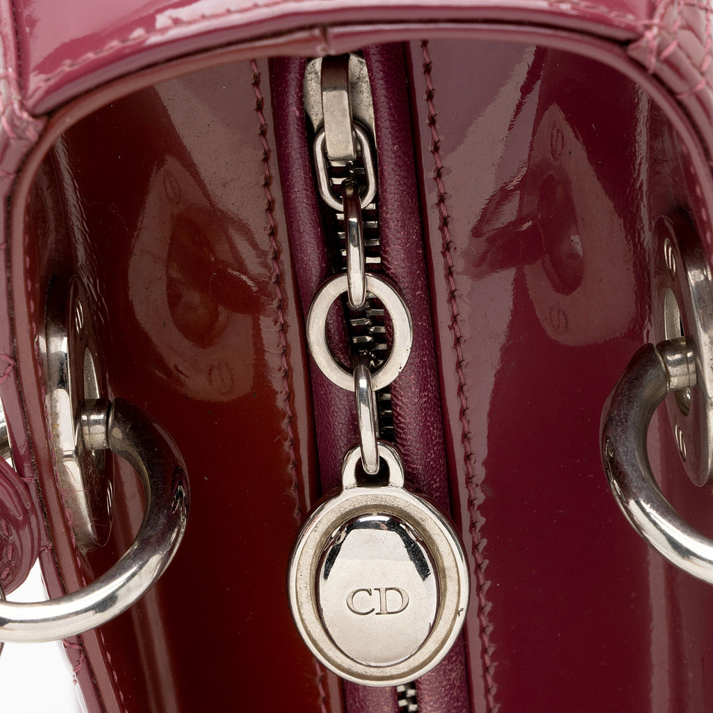 Dior Patent Leather Lady Dior Medium Tote (SHF-Tr4vgf)