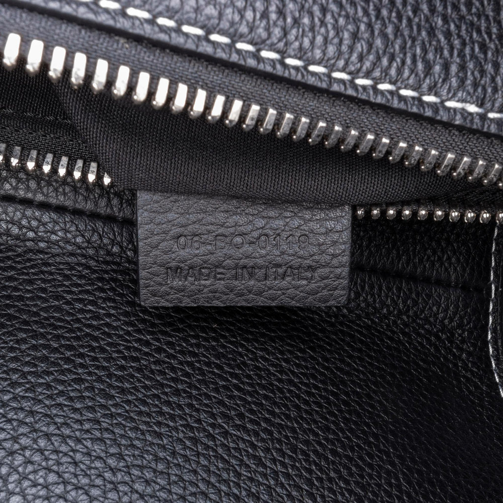 Dior x Kaws Bee Saddle Bag (SHG-NEBKWJ)