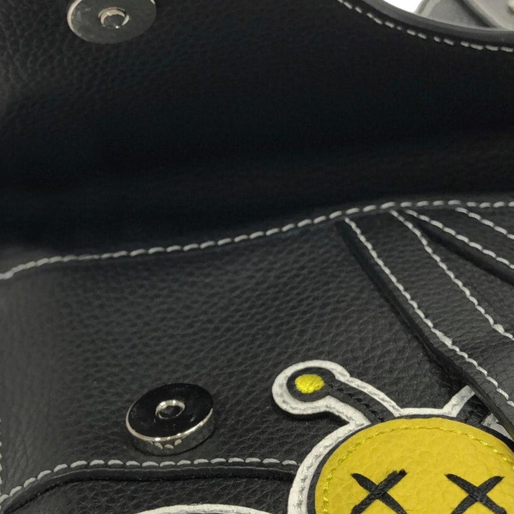 Dior x Kaws Bee Saddle Pouch (SHG-1eITRr)