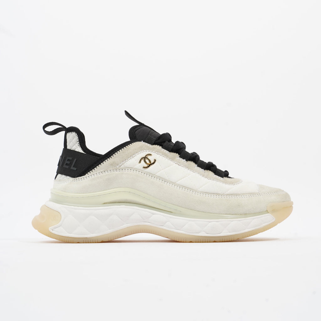 Chanel CC Logo Runners White / Cream / Black Suede EU 39.5 UK 6.5