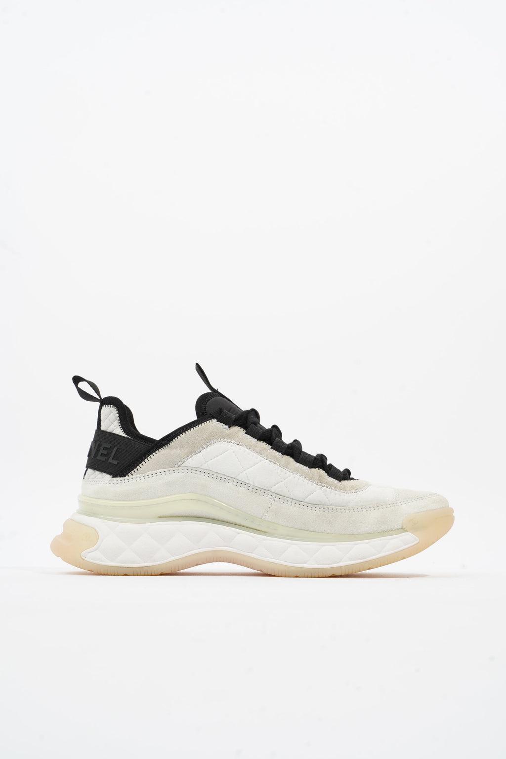 Chanel CC Logo Runners White / Cream / Black Suede EU 39.5 UK 6.5
