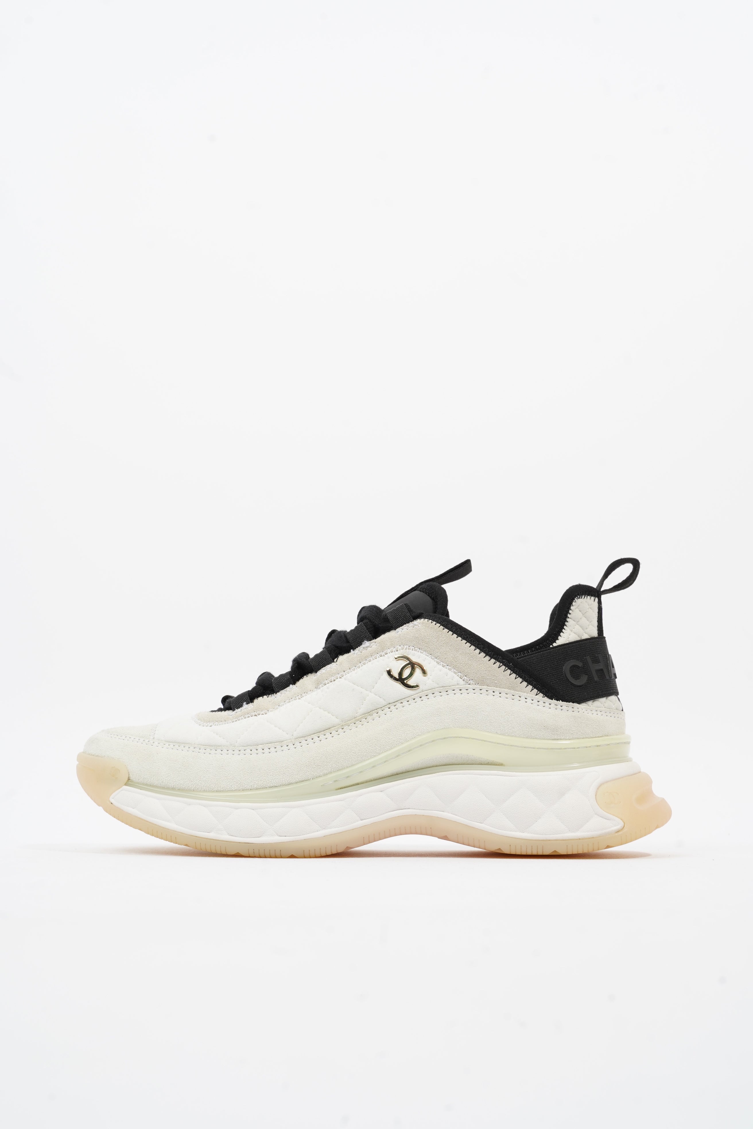 Chanel CC Logo Runners White / Cream / Black Suede EU 39.5 UK 6.5