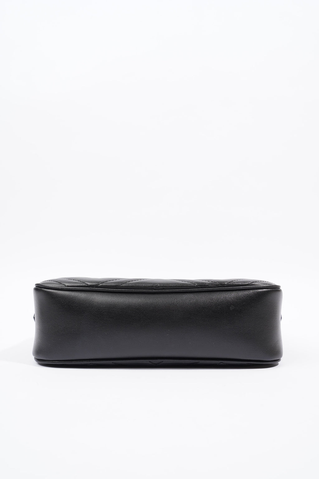 Gucci GG Marmont Zip Black Matelasse Leather Small