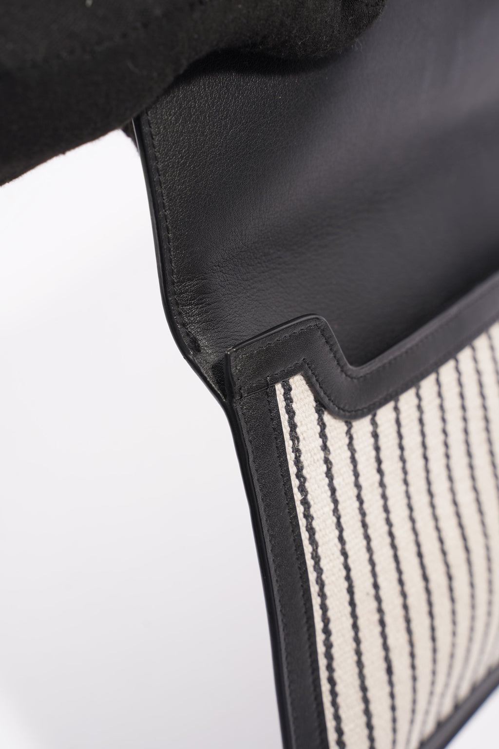 Saint Laurent Uptown Pouch Beige / Black Canvas