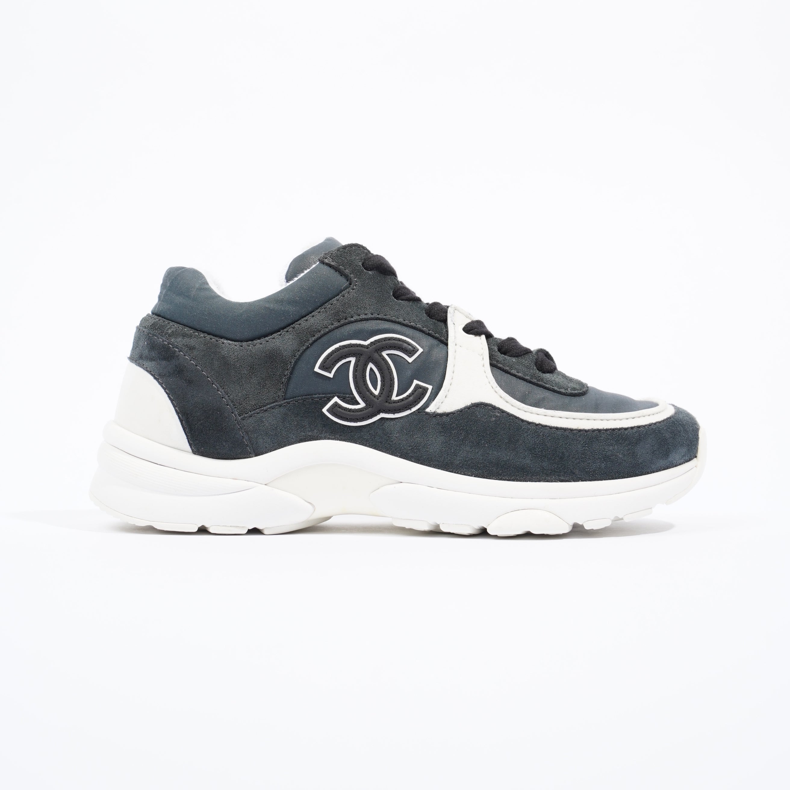 Chanel CC Logo Sneaker Navy / White Suede EU 36 UK 3