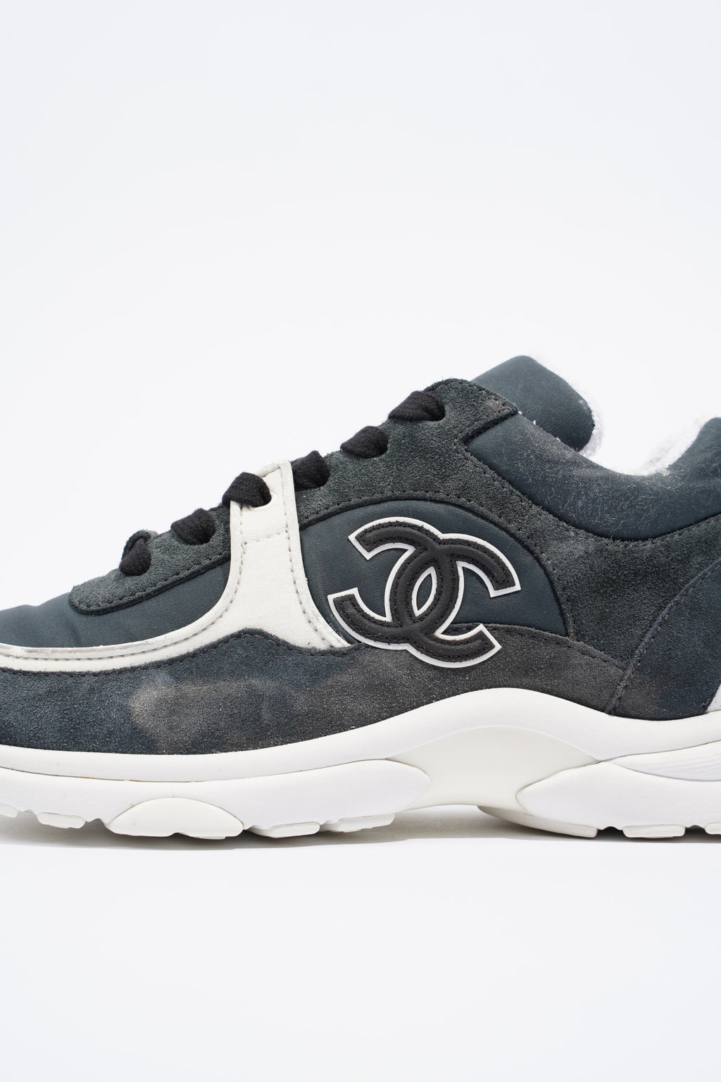 Chanel CC Logo Sneaker Navy / White Suede EU 36 UK 3