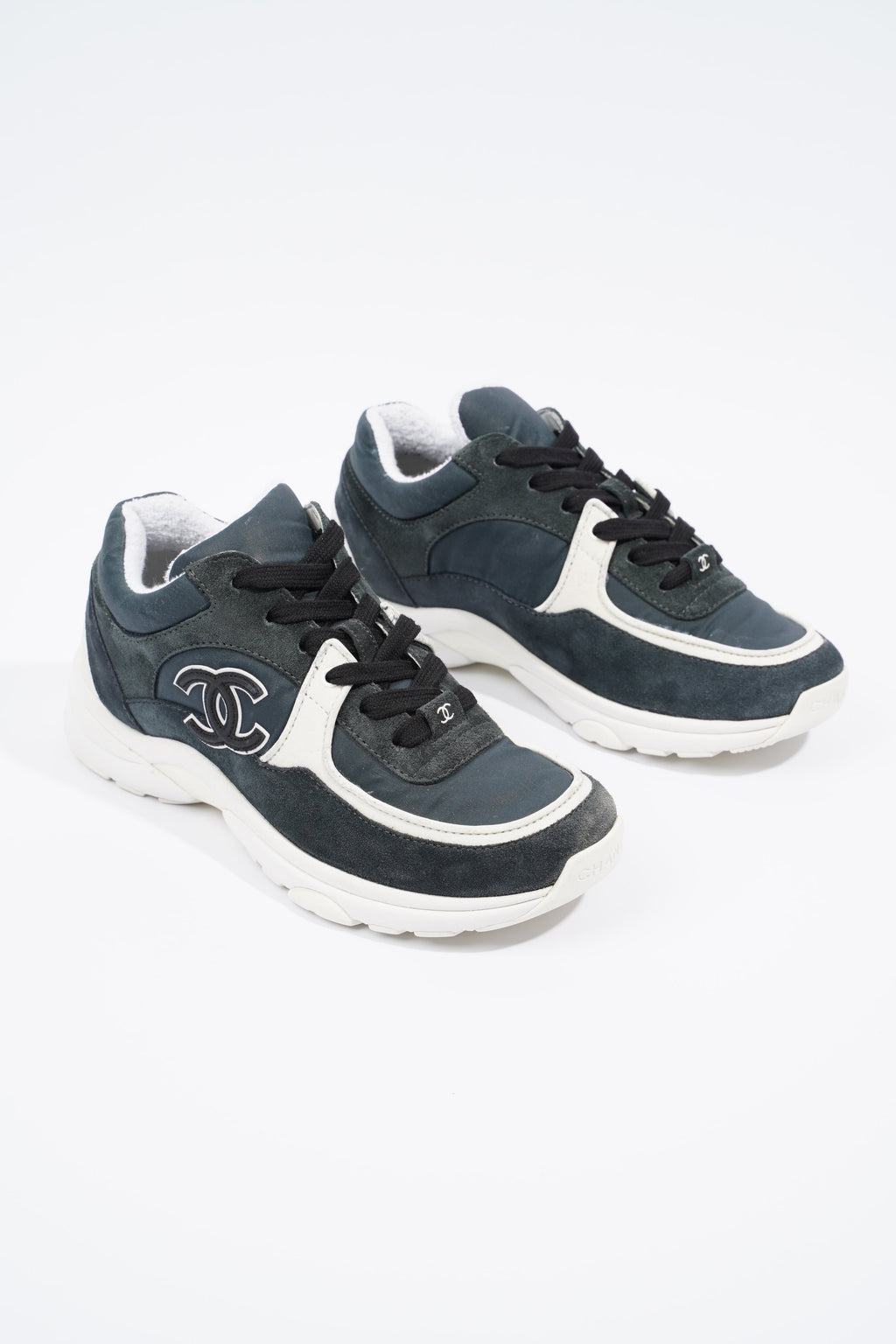 Chanel CC Logo Sneaker Navy / White Suede EU 36 UK 3