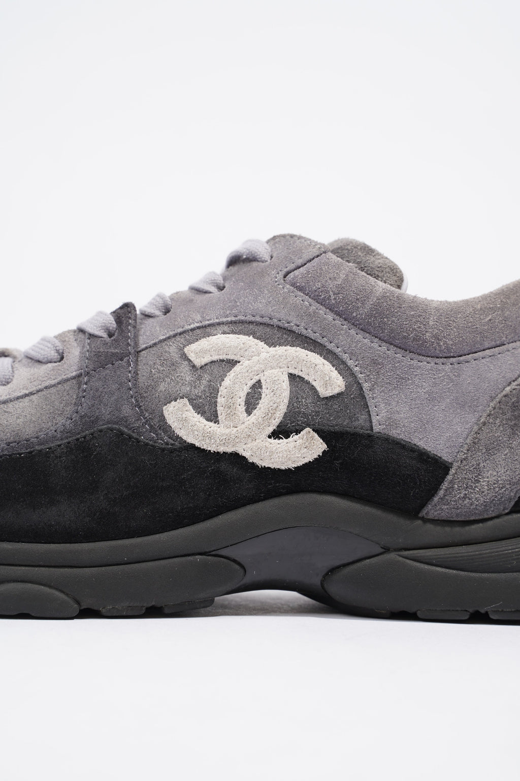 Chanel CC Runner Grey / Black Suede EU 38 UK 5