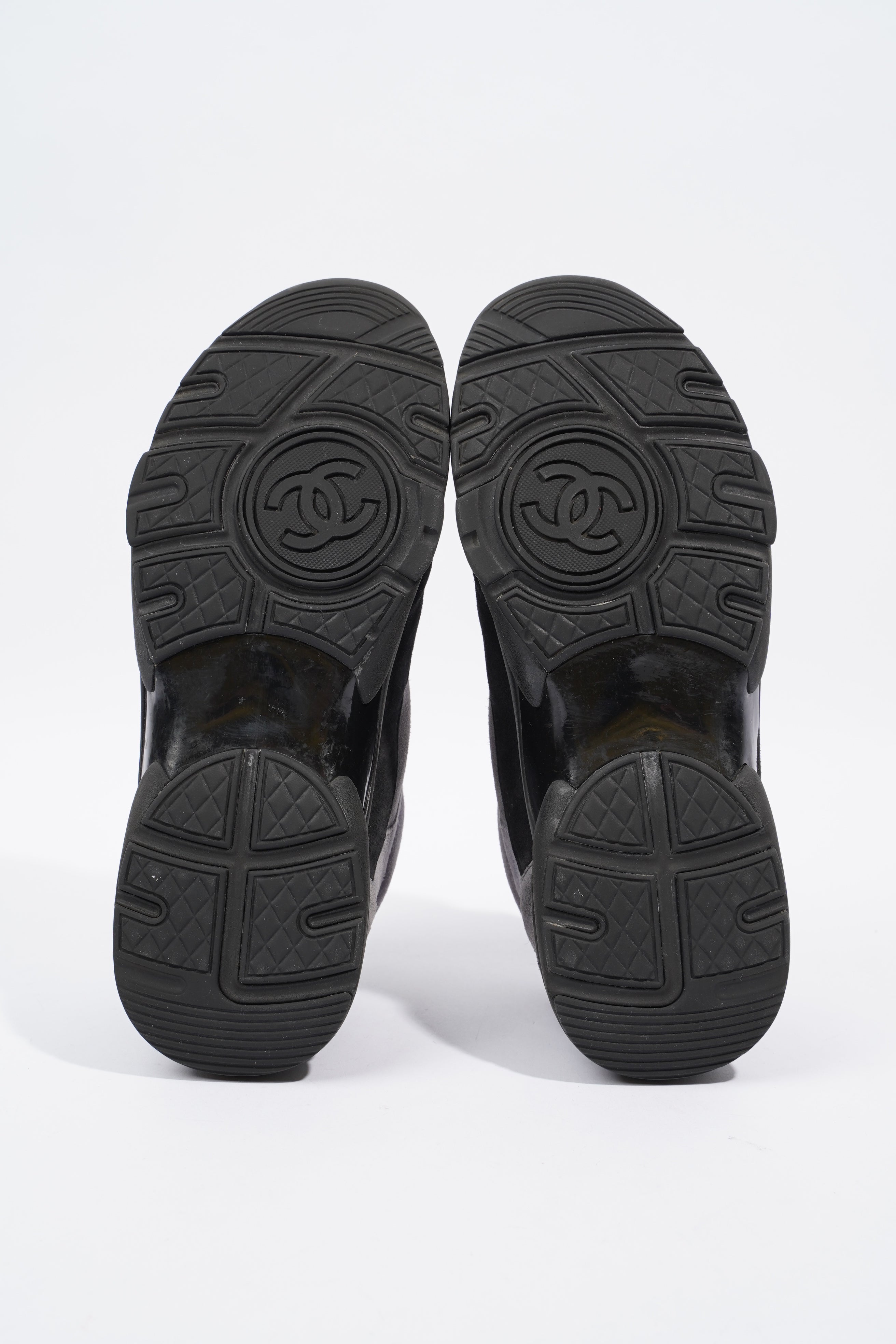 Chanel CC Runner Grey / Black Suede EU 38 UK 5