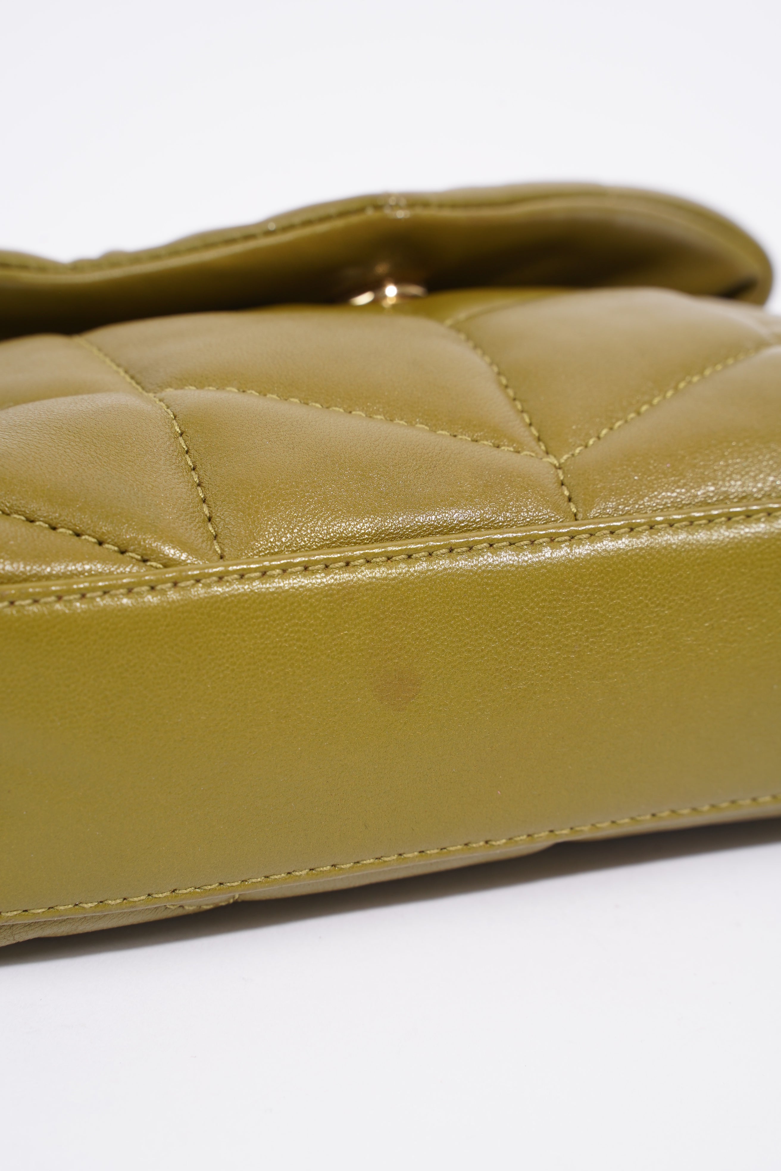 Saint Laurent Small Puffer Pouch Green Lambskin Leather
