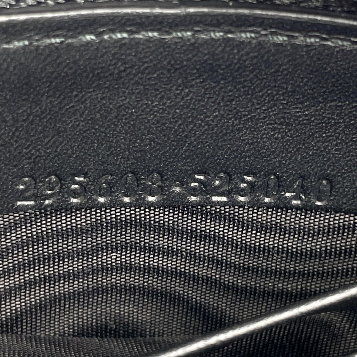 GUCCI purse 295608 Diamante leather Black unisex Used