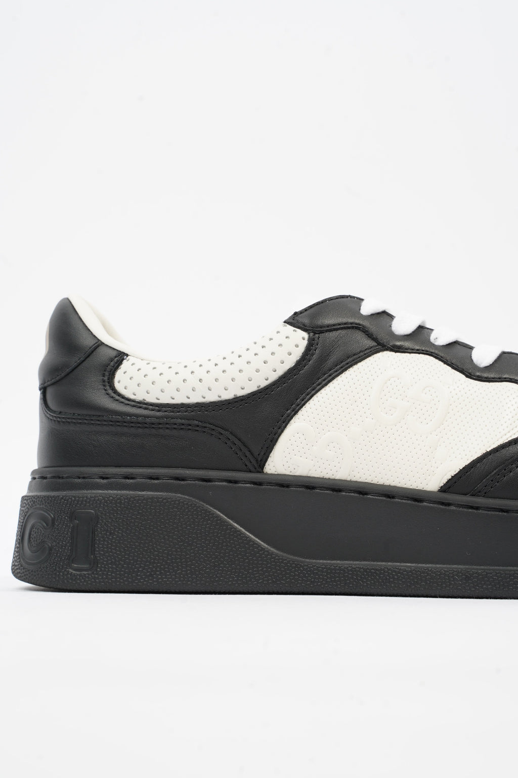 Gucci GG Sneaker White / Black Leather EU 44 UK 10