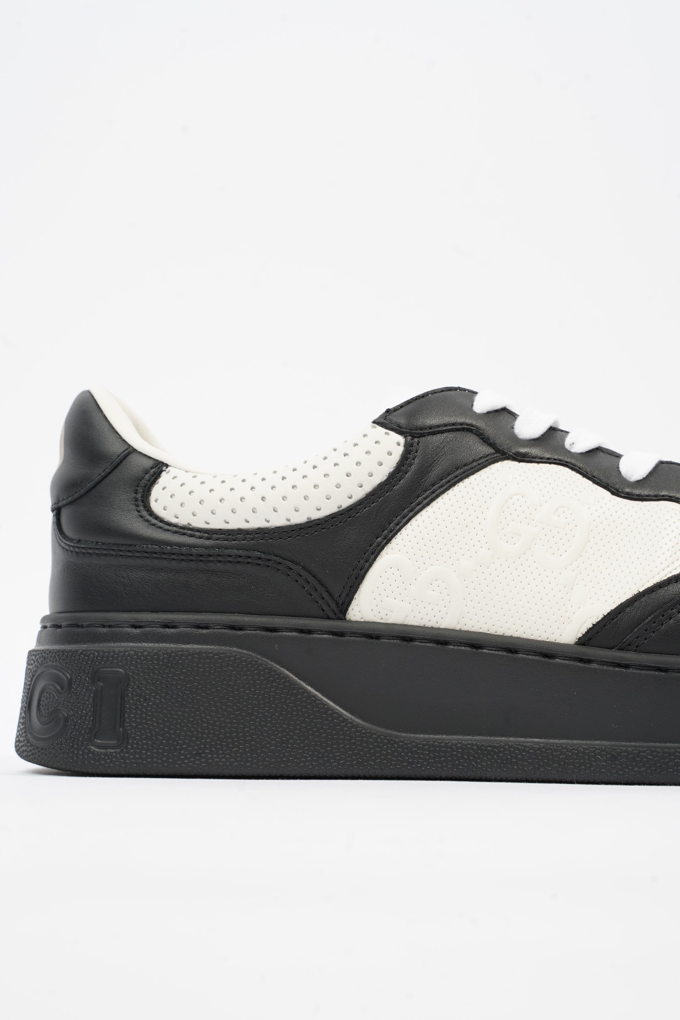 Gucci GG Sneaker White / Black Leather EU 44 UK 10