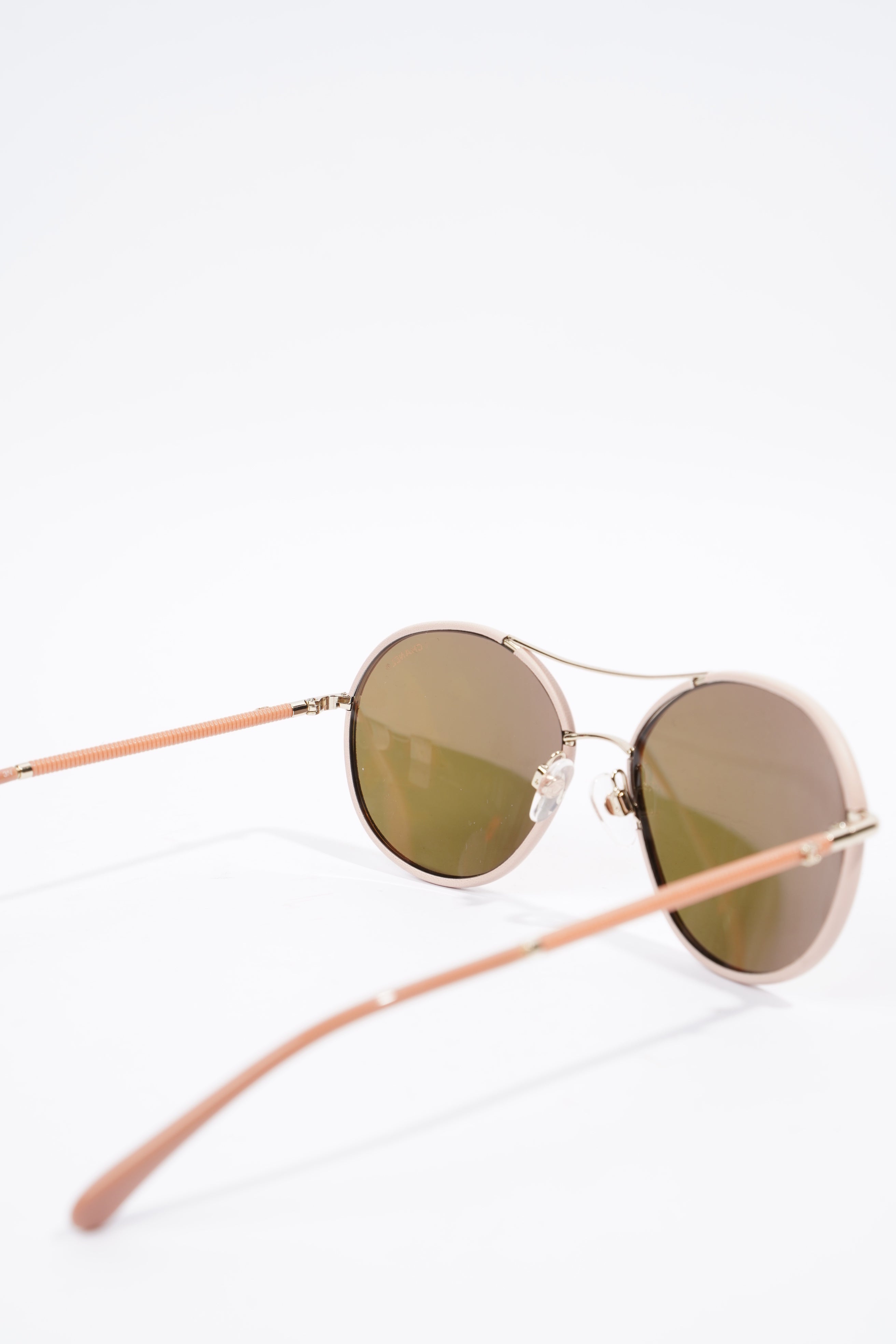Chanel Aviator Reflective Lens Sunglasses Pale Pink Base Metal 56mm 17mm
