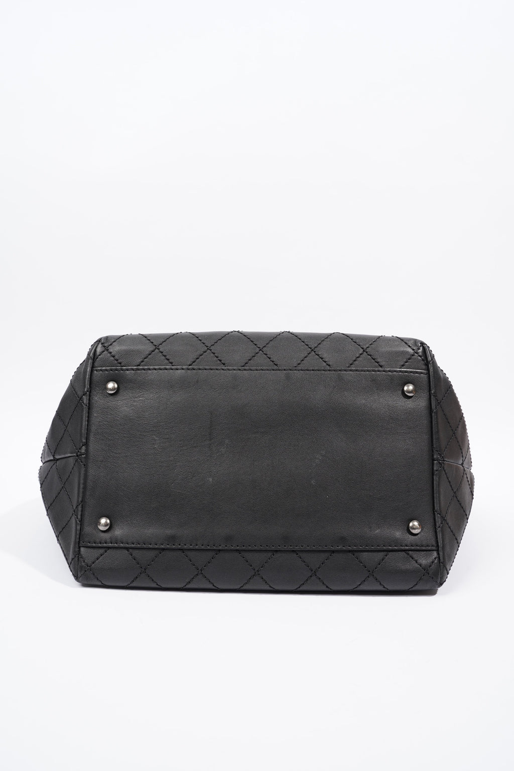 Chanel CC Charm Chain Shopping Tote Black Calfskin Leather Large
