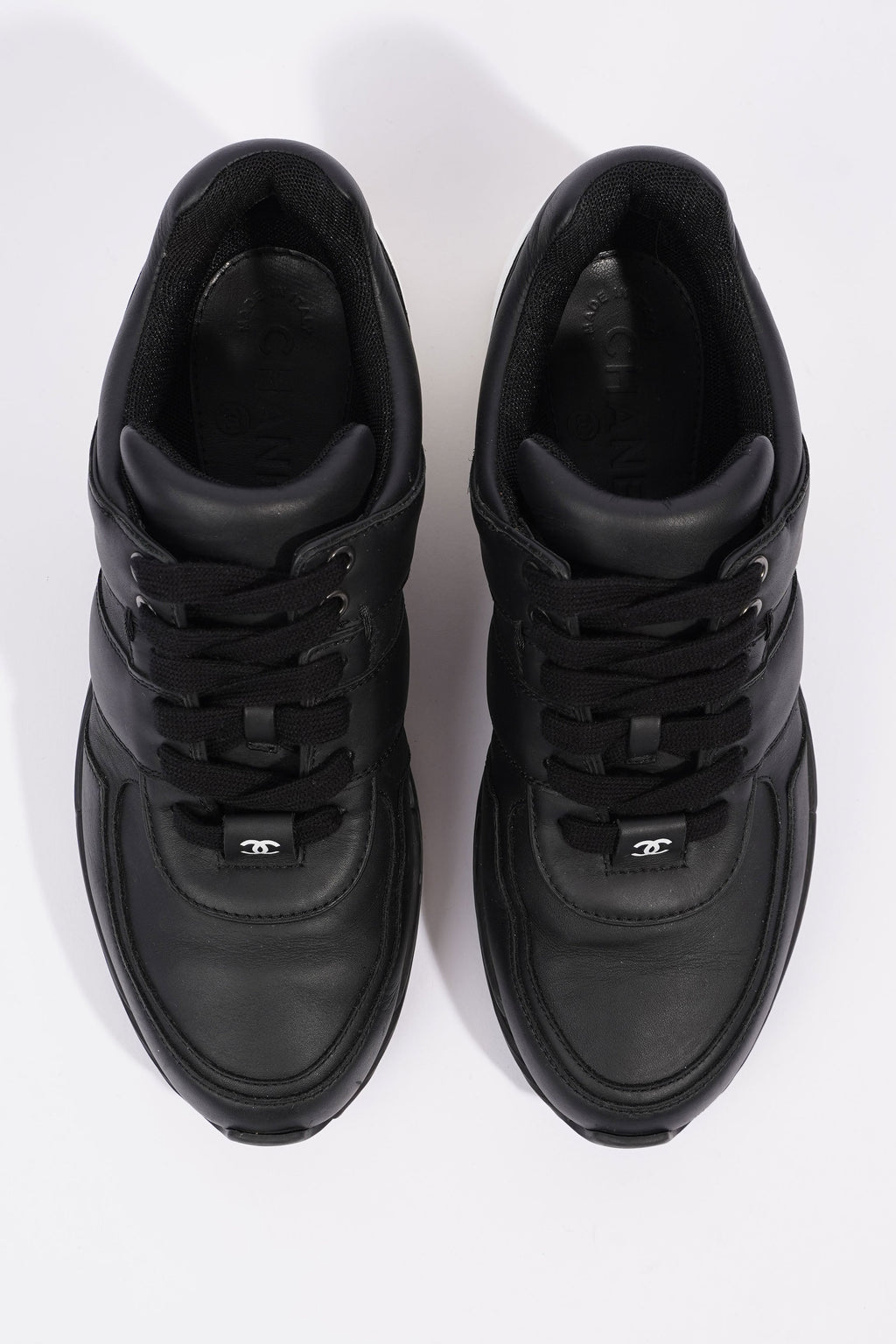 Chanel CC Logo Sneaker Black / White Leather EU 37 UK 4
