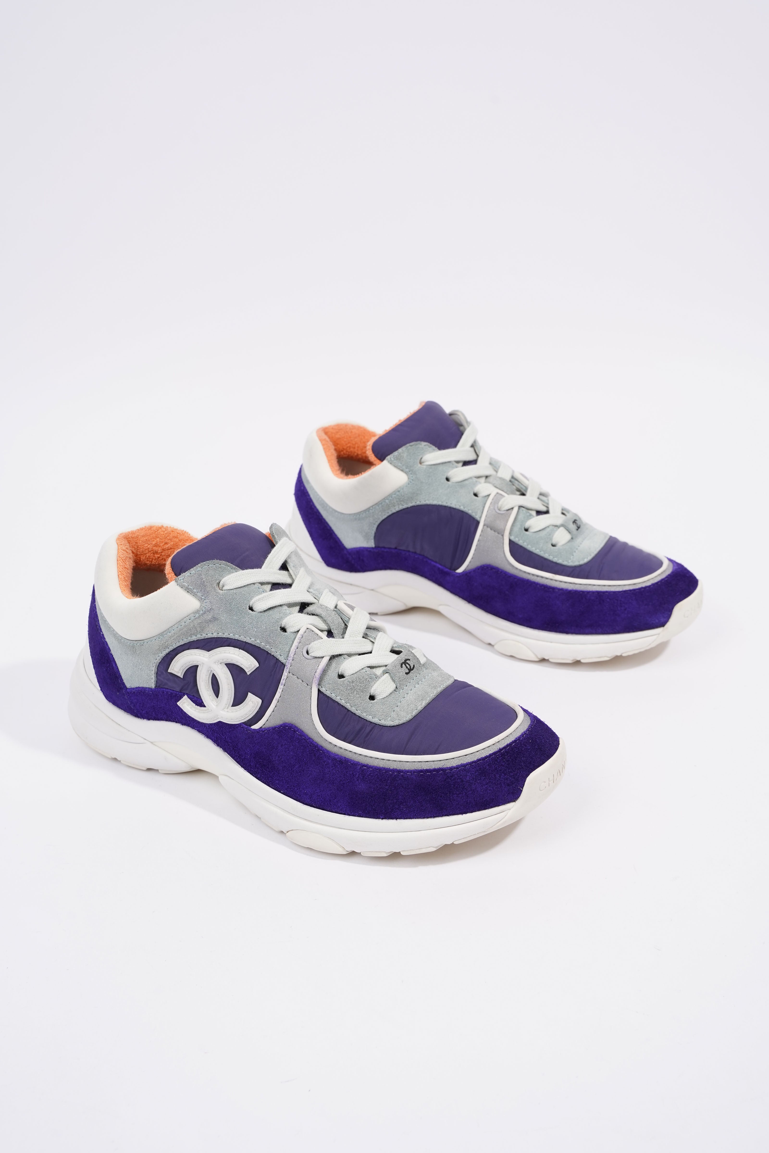 Chanel CC Logo Sneaker Blue / White Nylon EU 39.5 UK 6.5