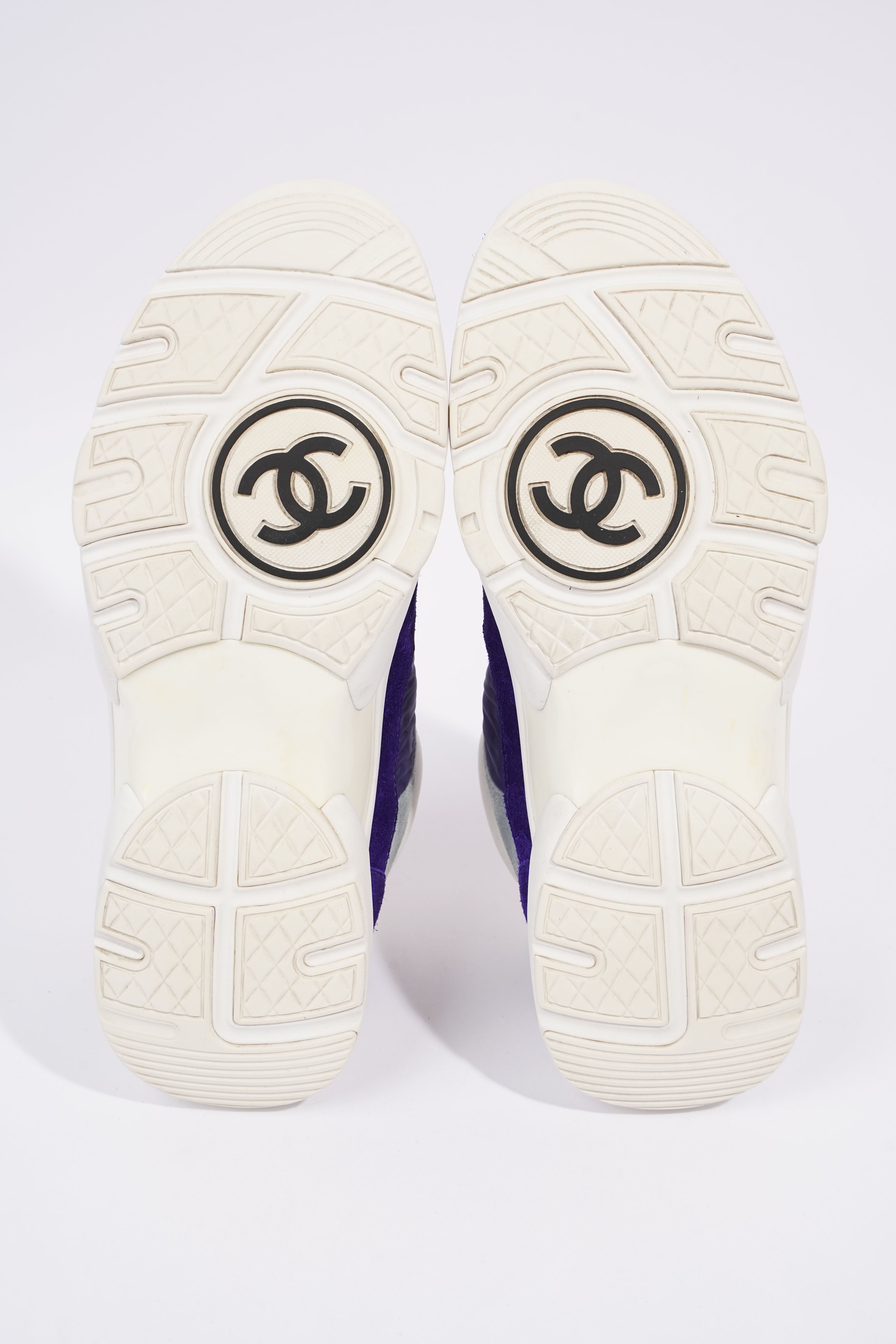 Chanel CC Logo Sneaker Blue / White Nylon EU 39.5 UK 6.5