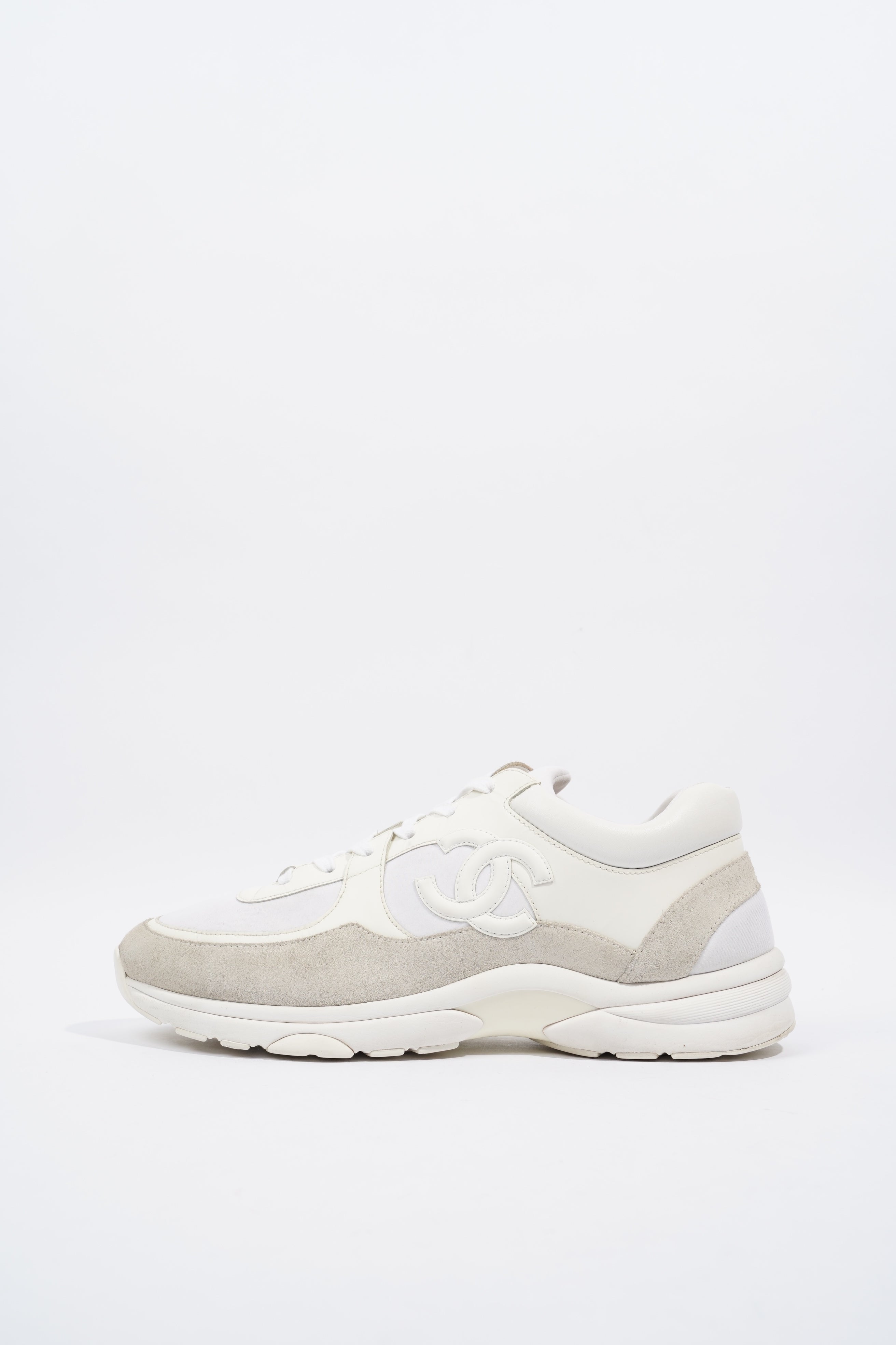 Chanel CC Logo Sneaker White Suede EU 44 UK 10