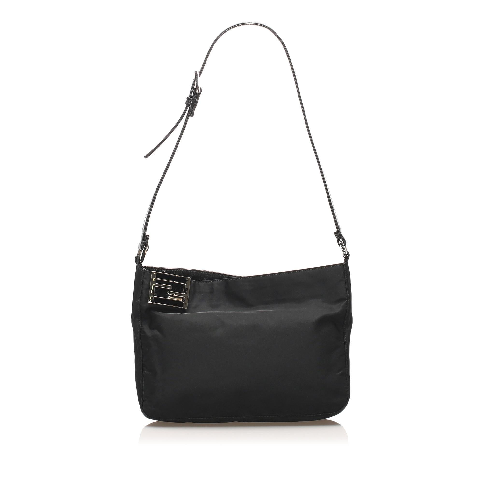 Fendi Canvas Shoulder Bag (SHG-11108)