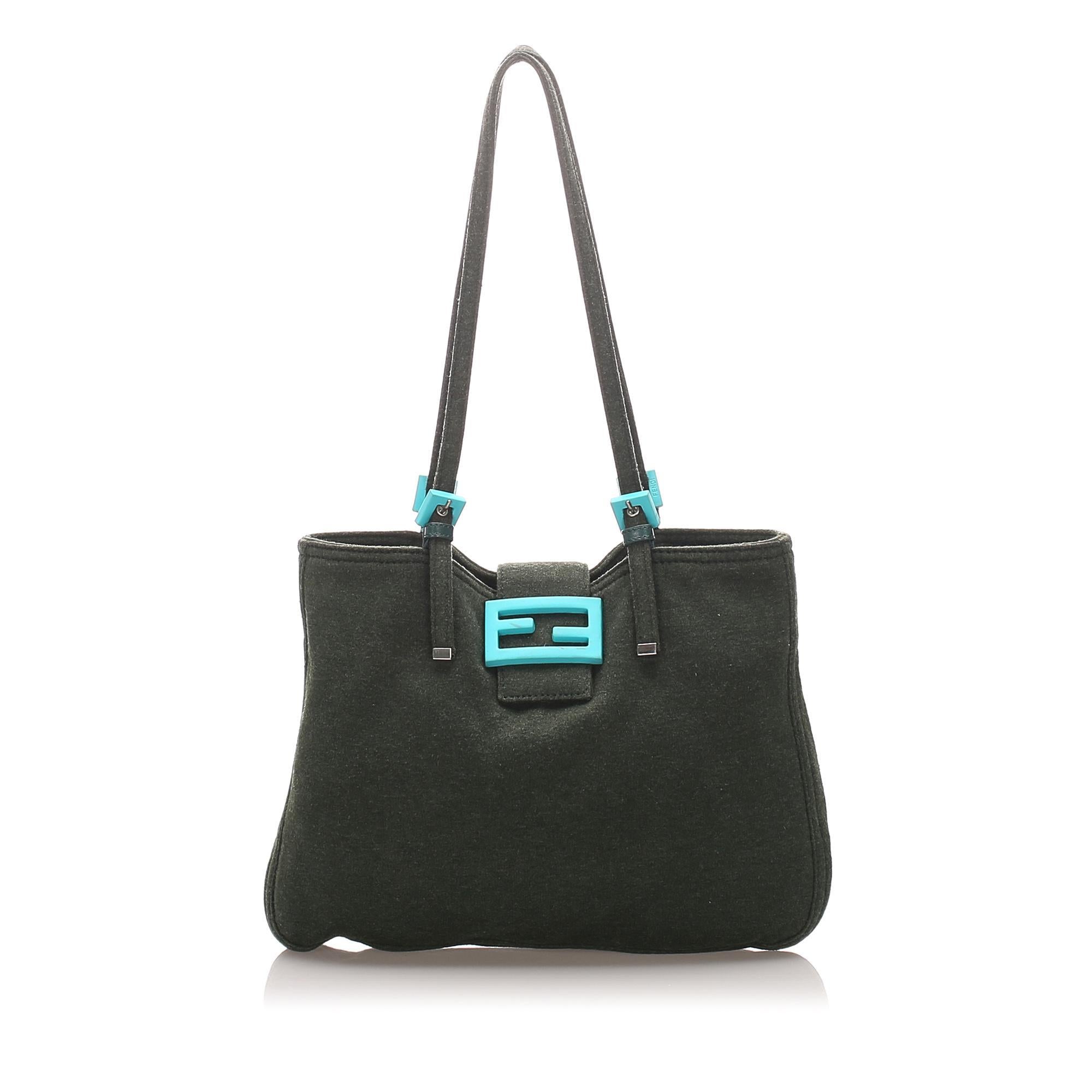 Fendi Canvas Tote  (SHG-10050)