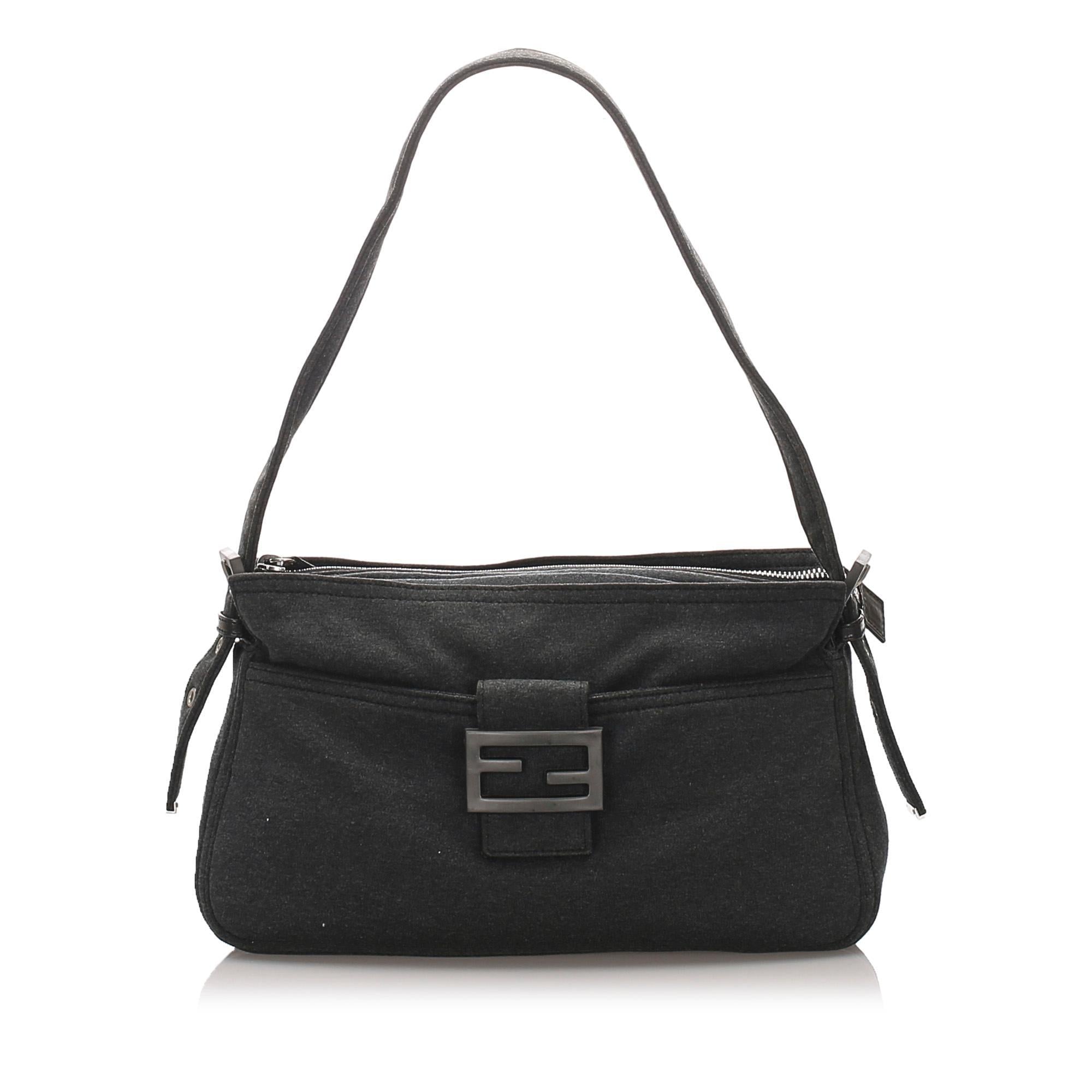 Fendi Canvas Baguette Shoulder Bag (SHG-10035)
