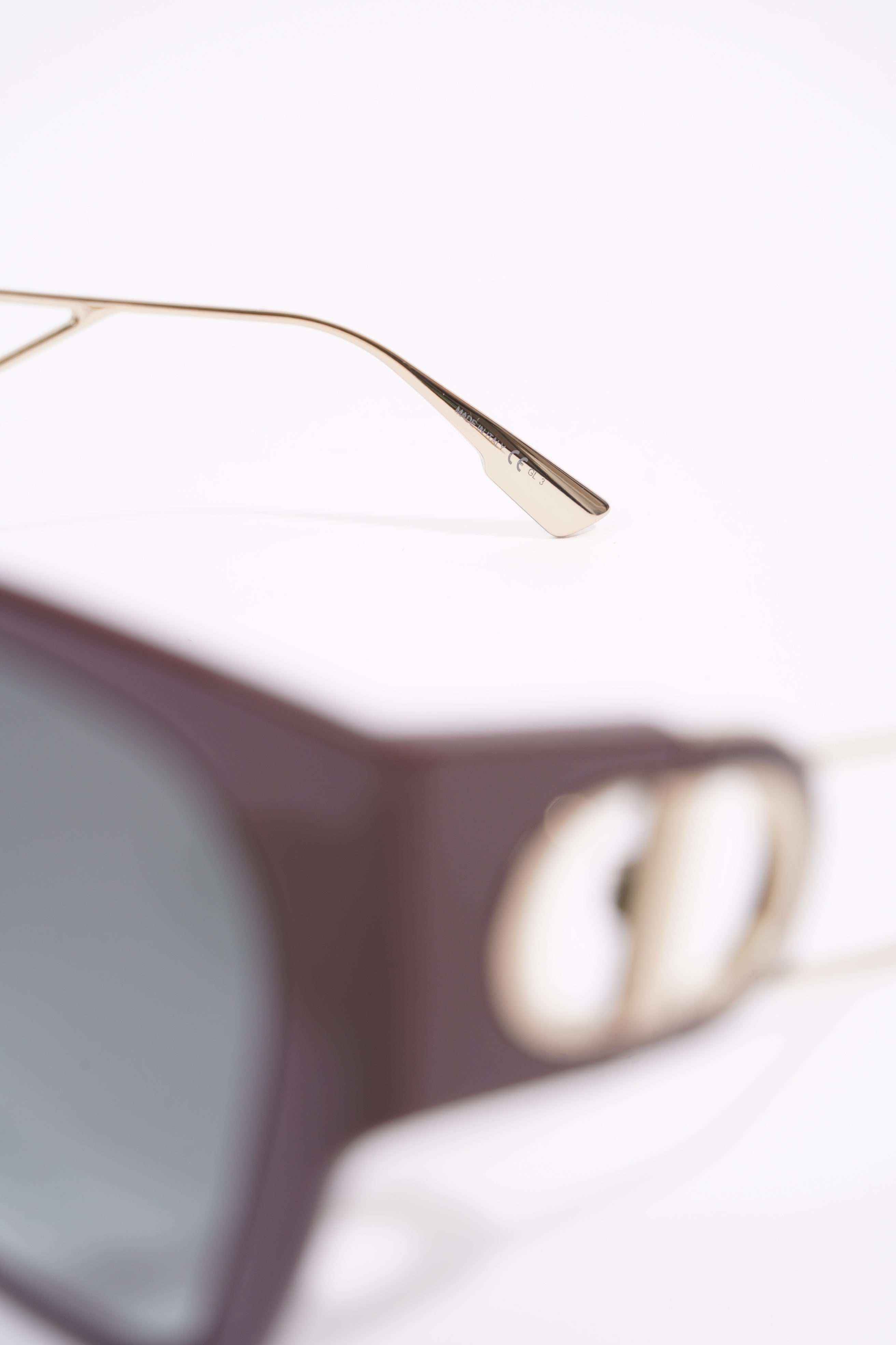 Christian Dior 30 Montaigne Sunglasses Maroon / Gold Acetate 135mm