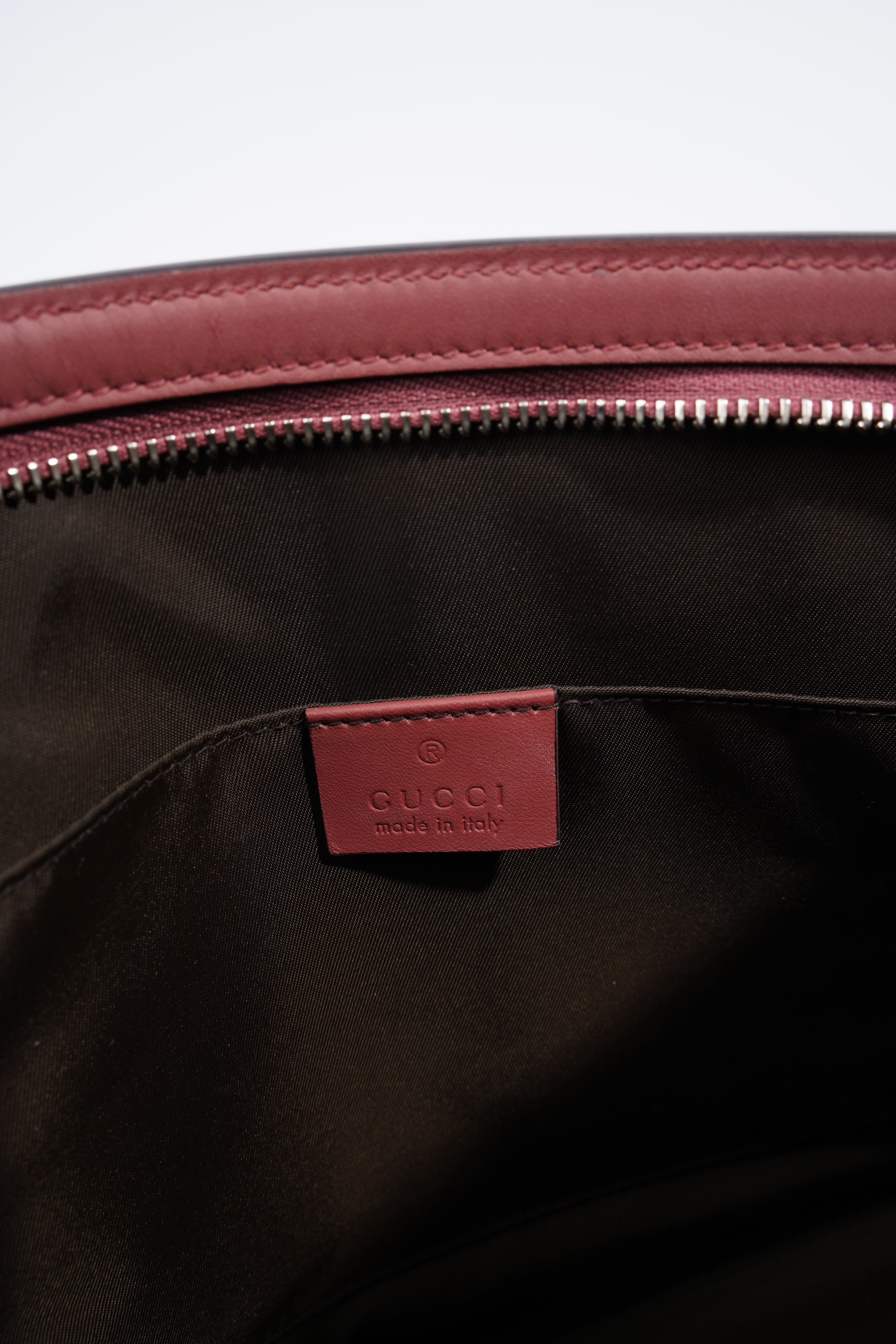 Gucci Toiletry Pouch GG Supreme Floral Coated Canvas