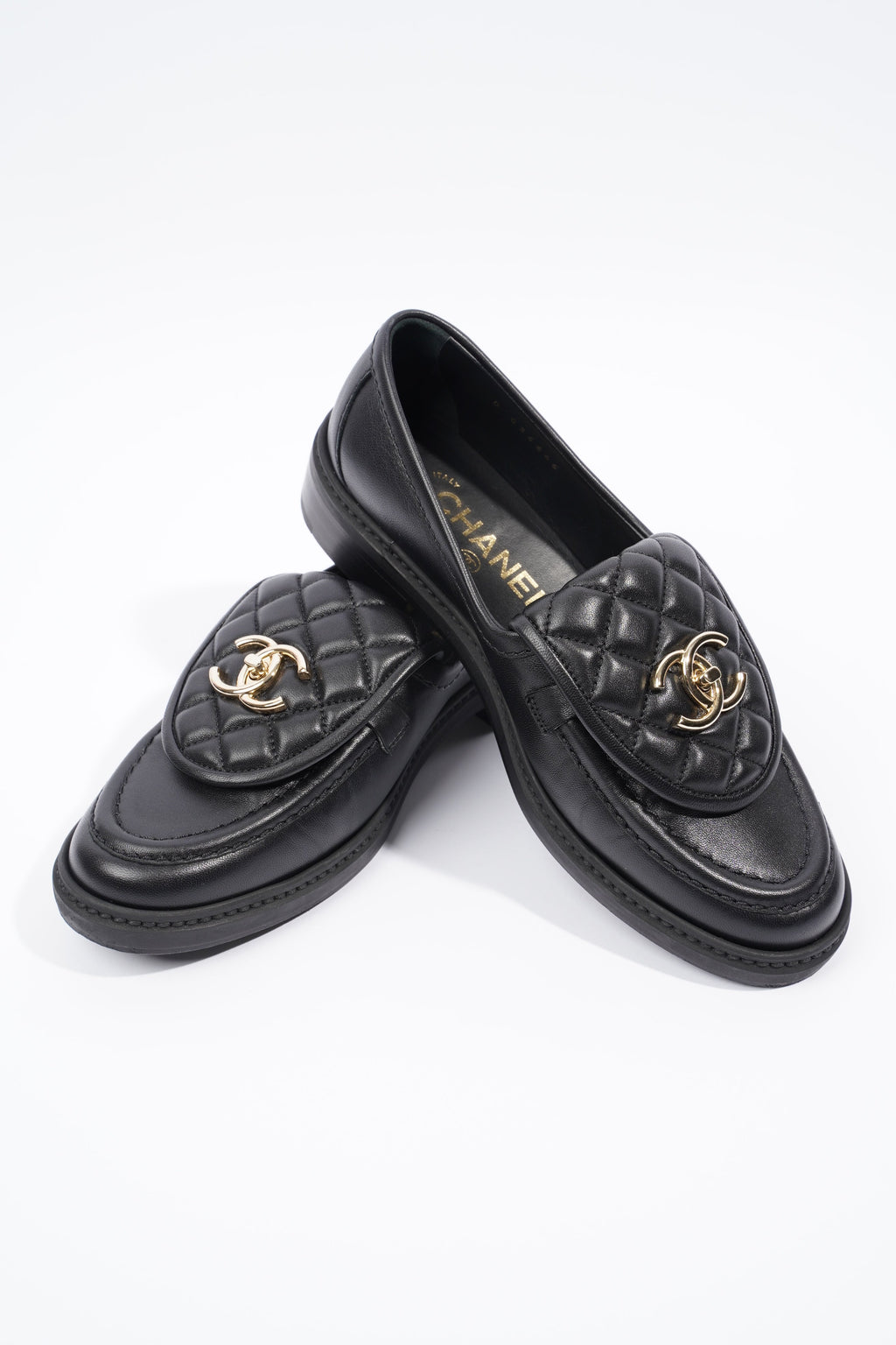 Chanel Quilted Flap Turnlock CC Logo Black Leather EU 36.5 UK 3.5