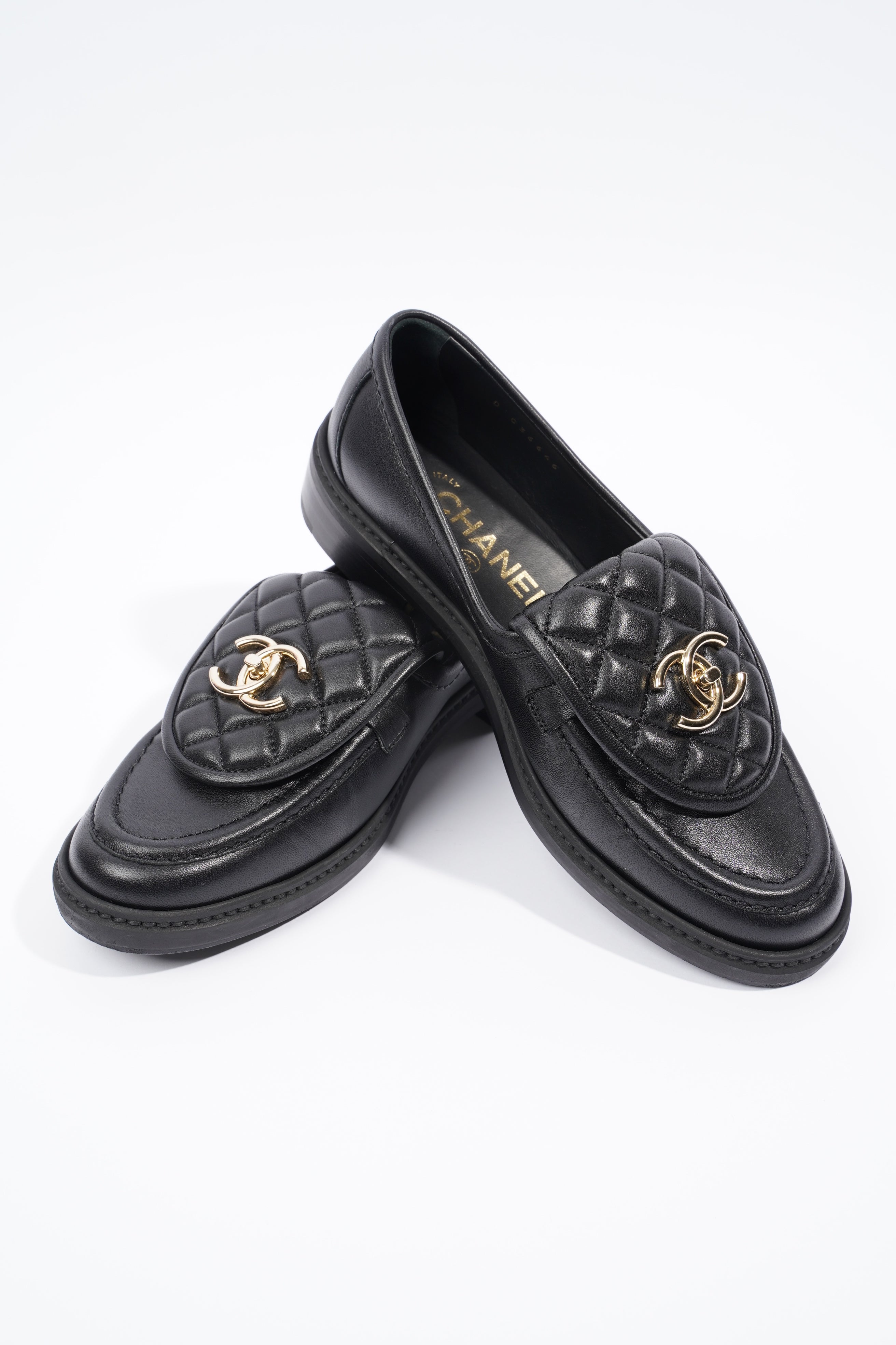 Chanel Quilted Flap Turnlock CC Logo Black Leather EU 36.5 UK 3.5