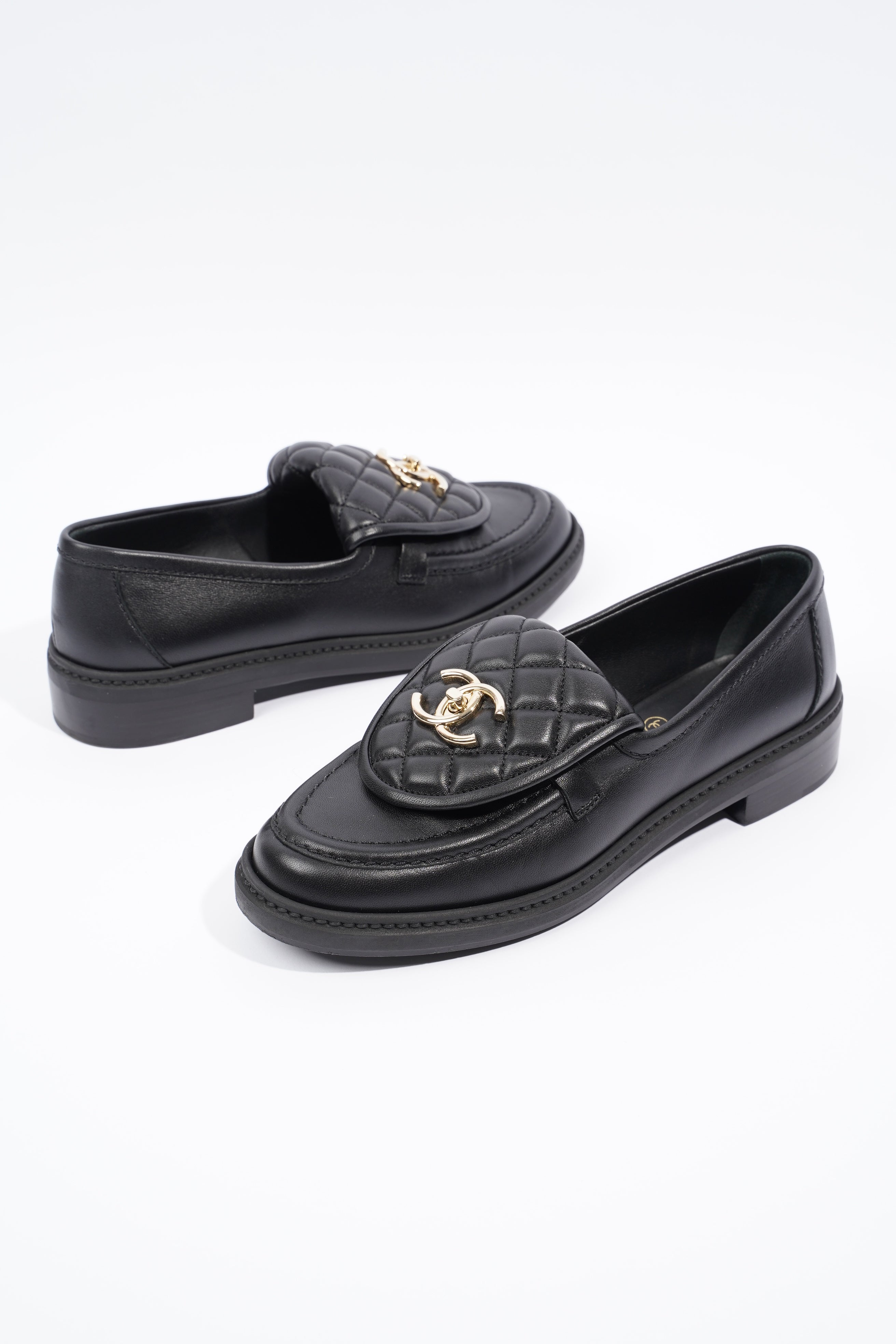 Chanel Quilted Flap Turnlock CC Logo Black Leather EU 36.5 UK 3.5