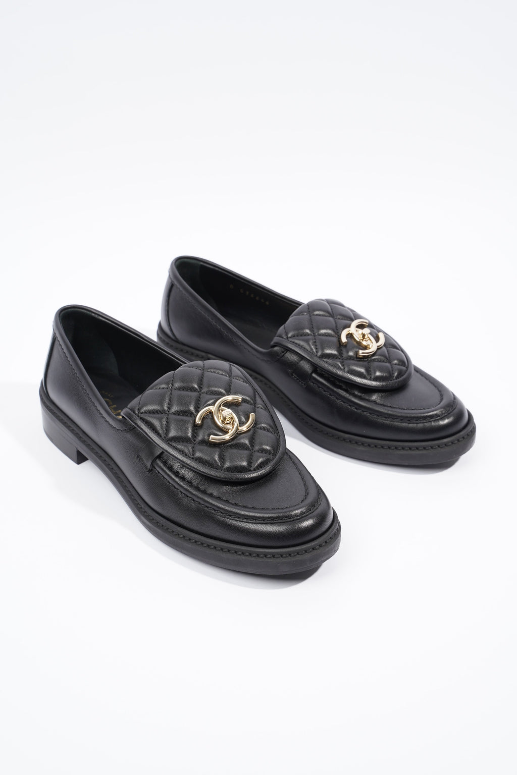 Chanel Quilted Flap Turnlock CC Logo Black Leather EU 36.5 UK 3.5