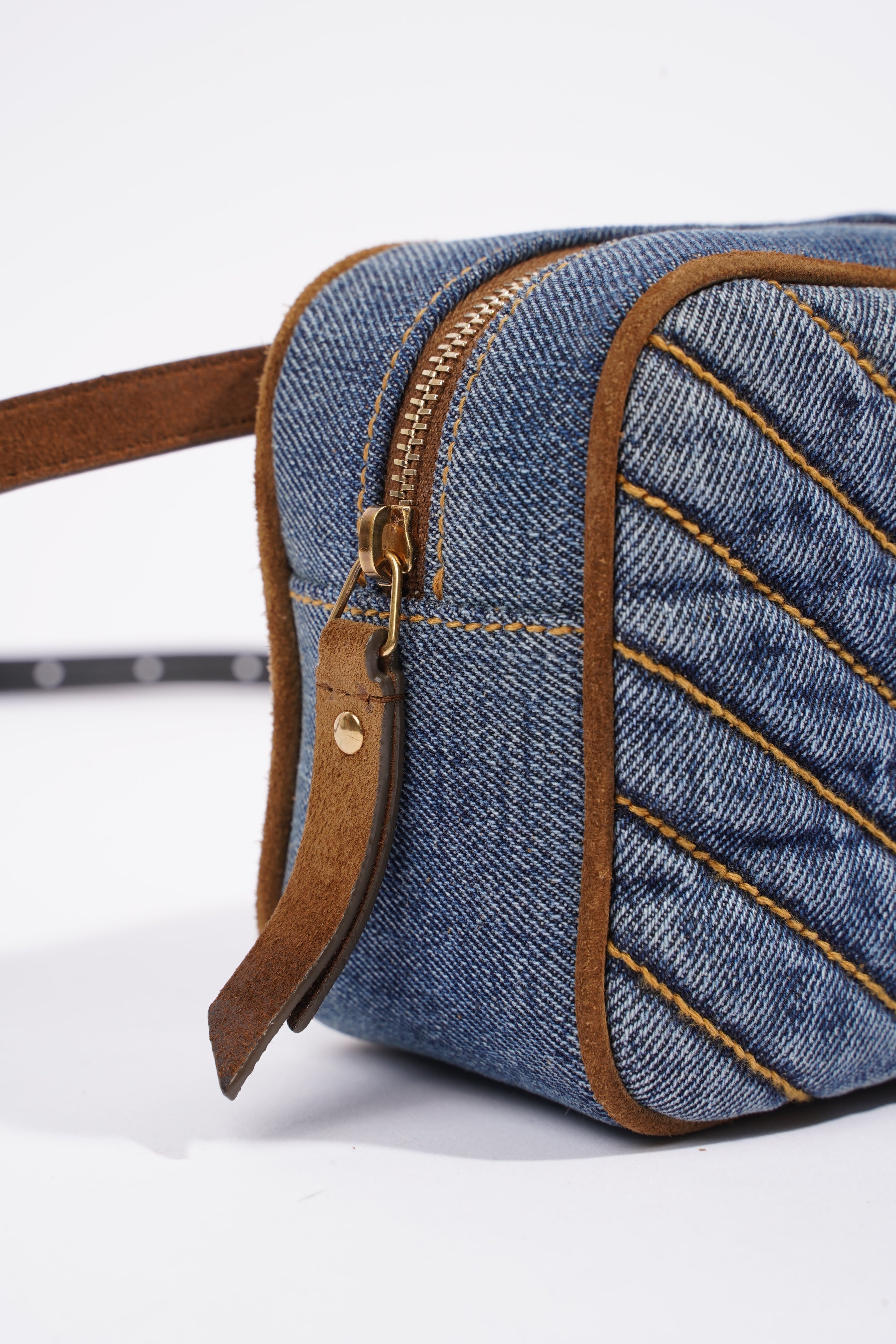 Saint Laurent Lou Belt Bag Denim / Brown Denim