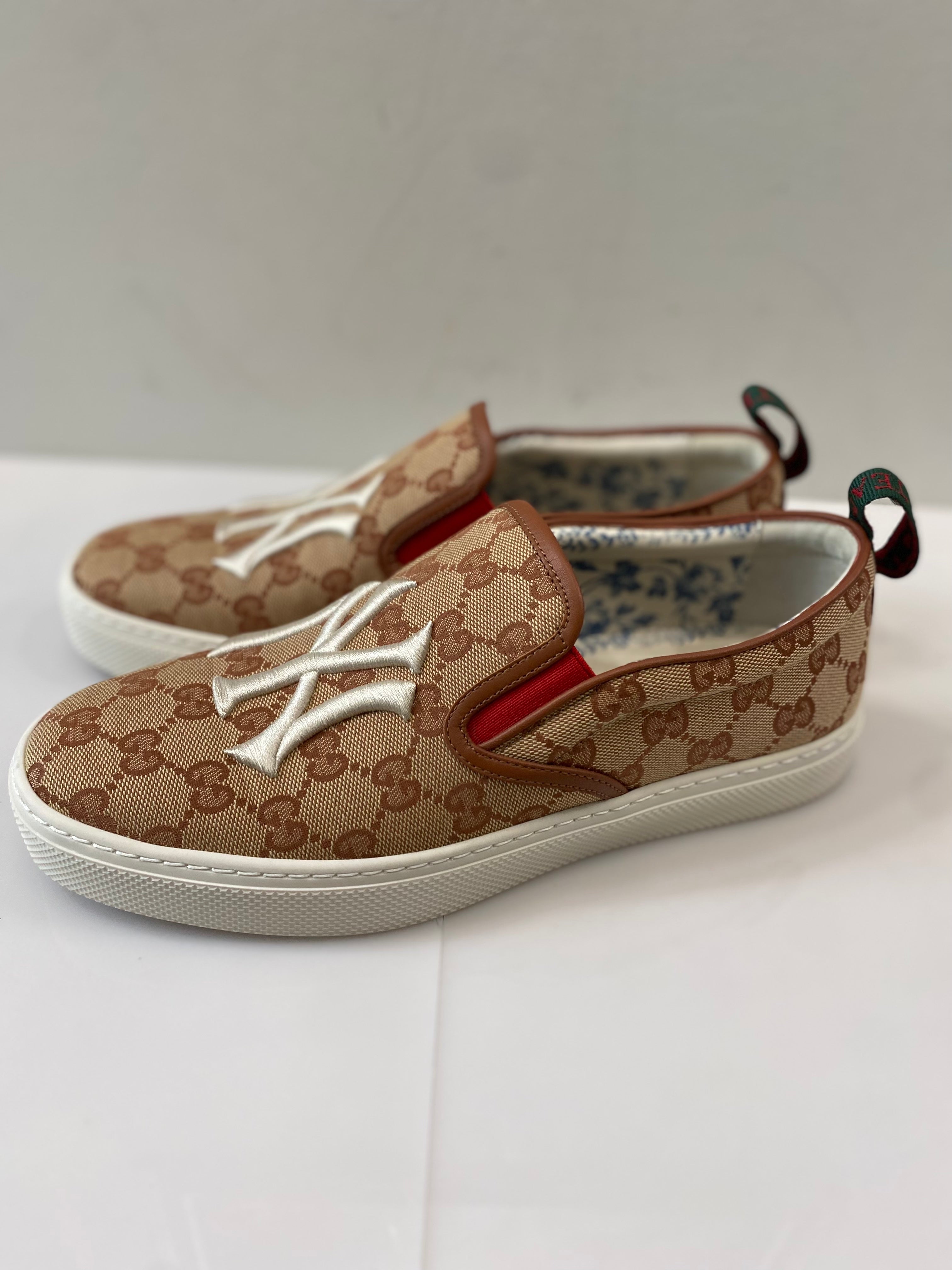 GUCCI BROWN GUCCI X NY YANKEES SNEAKERS