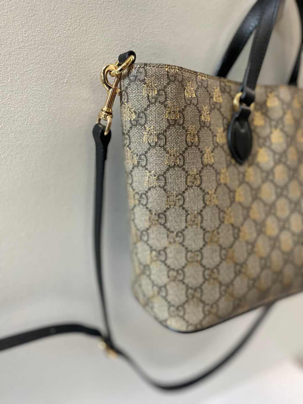 GUCCI BESTIARY GG SUPREME TOTE BAG