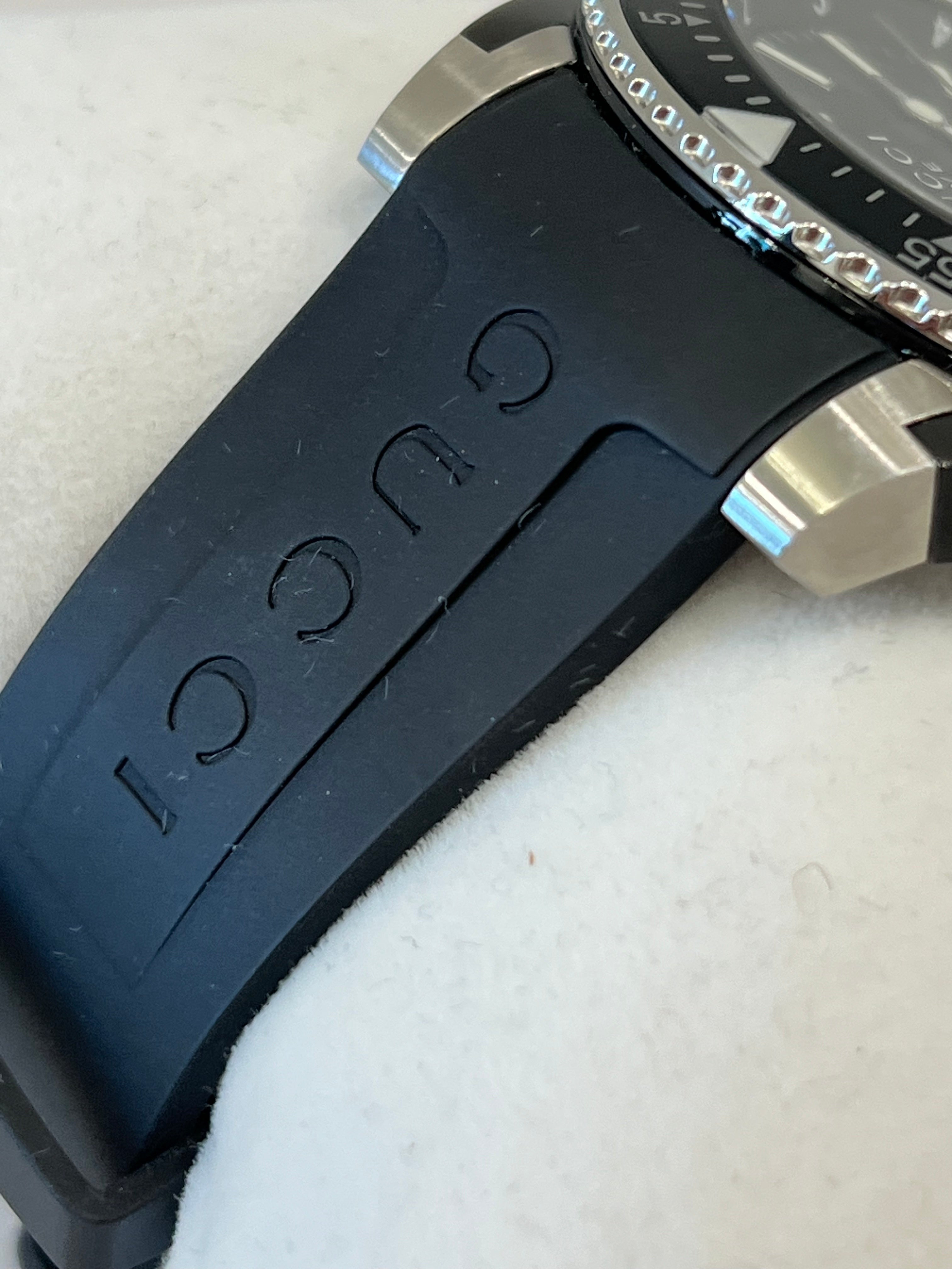 GUCCI DIVE MATTE BLACK DIAL WATCH